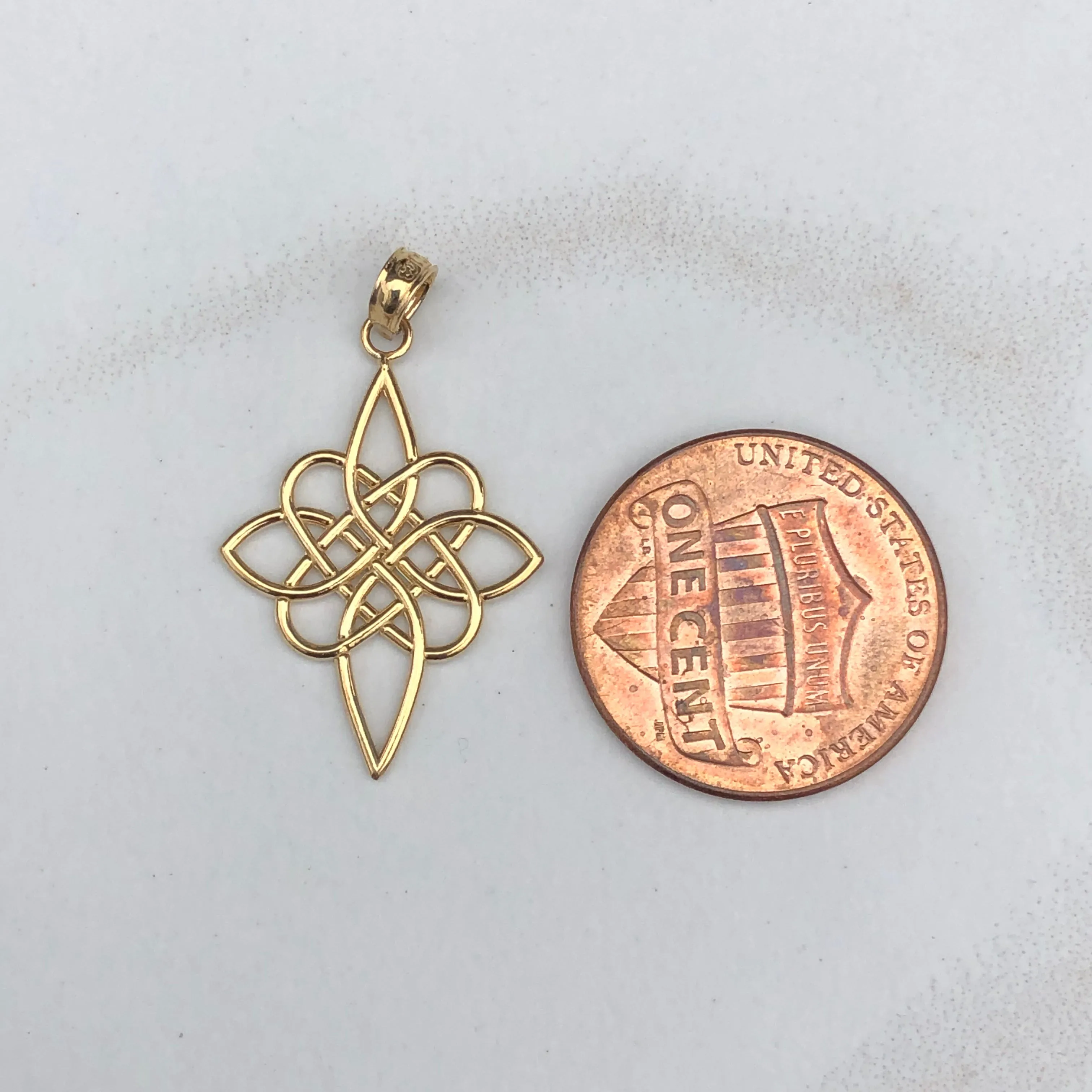 14KT Yellow Gold Celtic Trinity Knot Pendant Charm