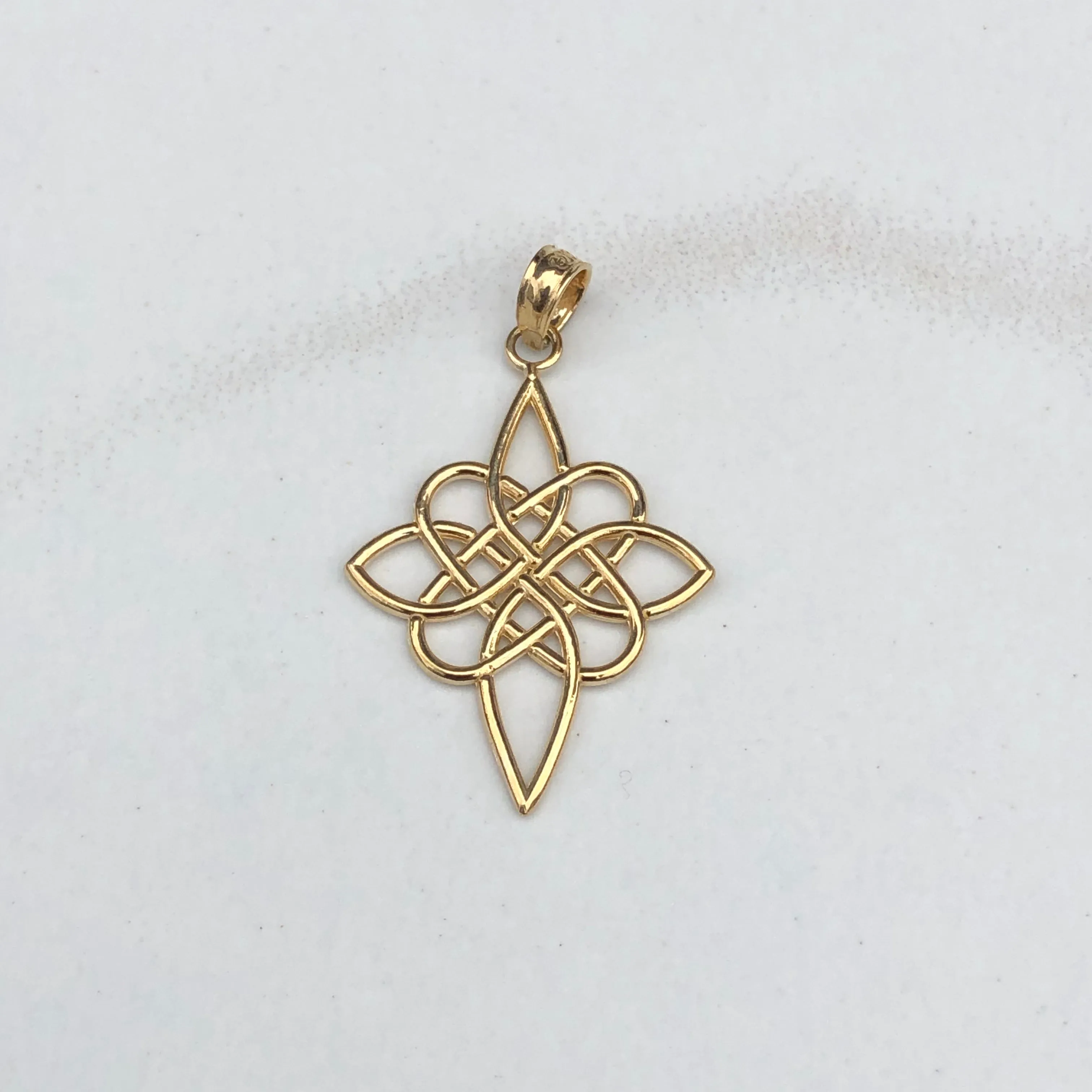 14KT Yellow Gold Celtic Trinity Knot Pendant Charm