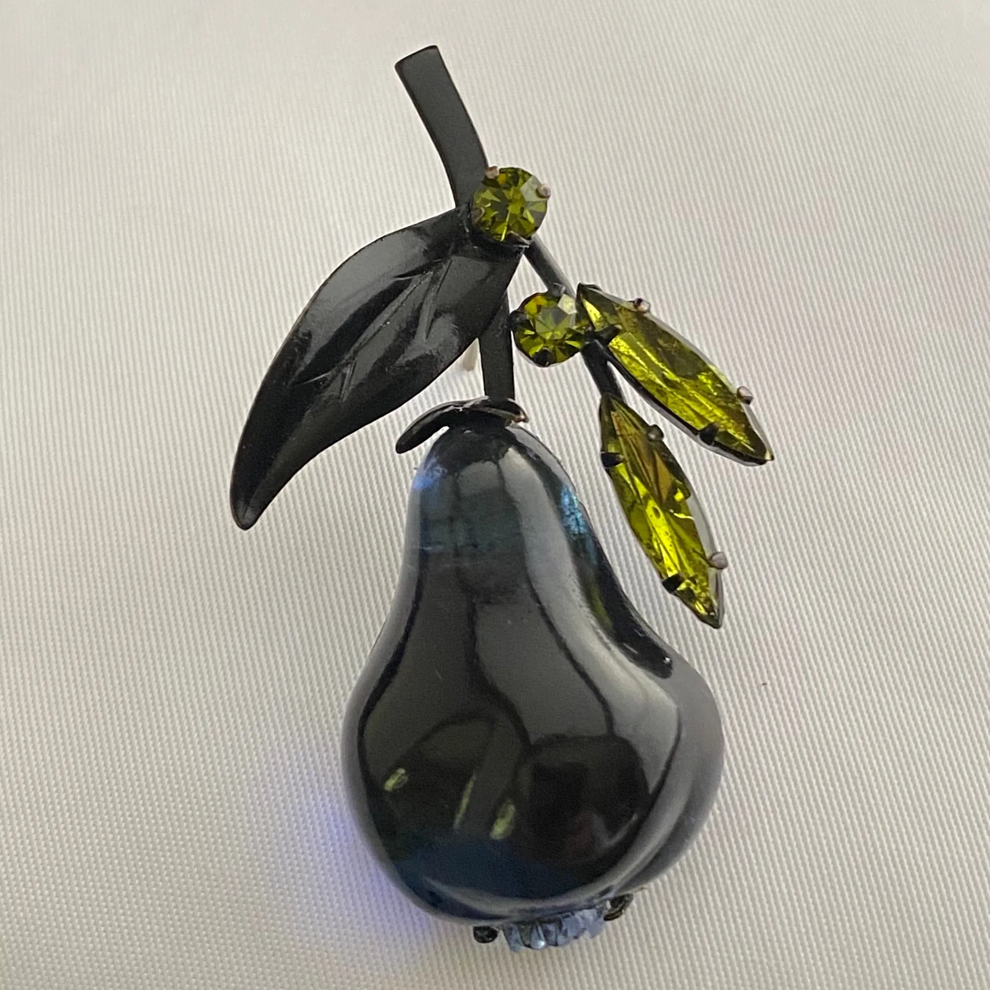 1950s Austrian Glass & Rhinestone Pear Brooch