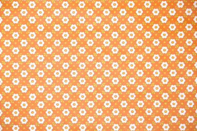 1970s Floral Vintage Wallpaper