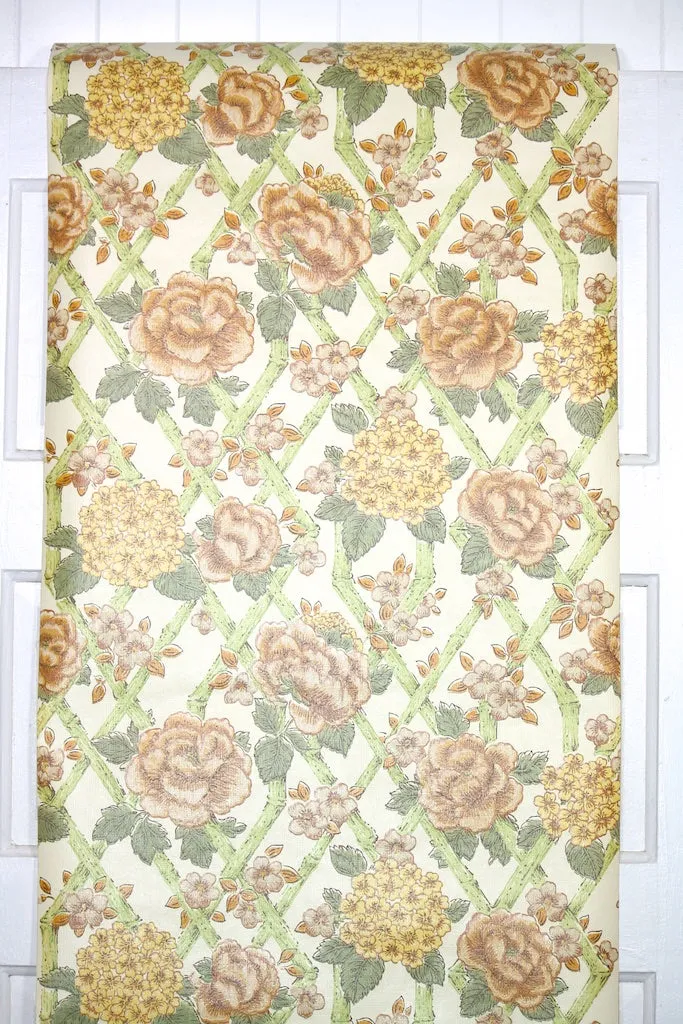 1970s Floral Vintage Wallpaper