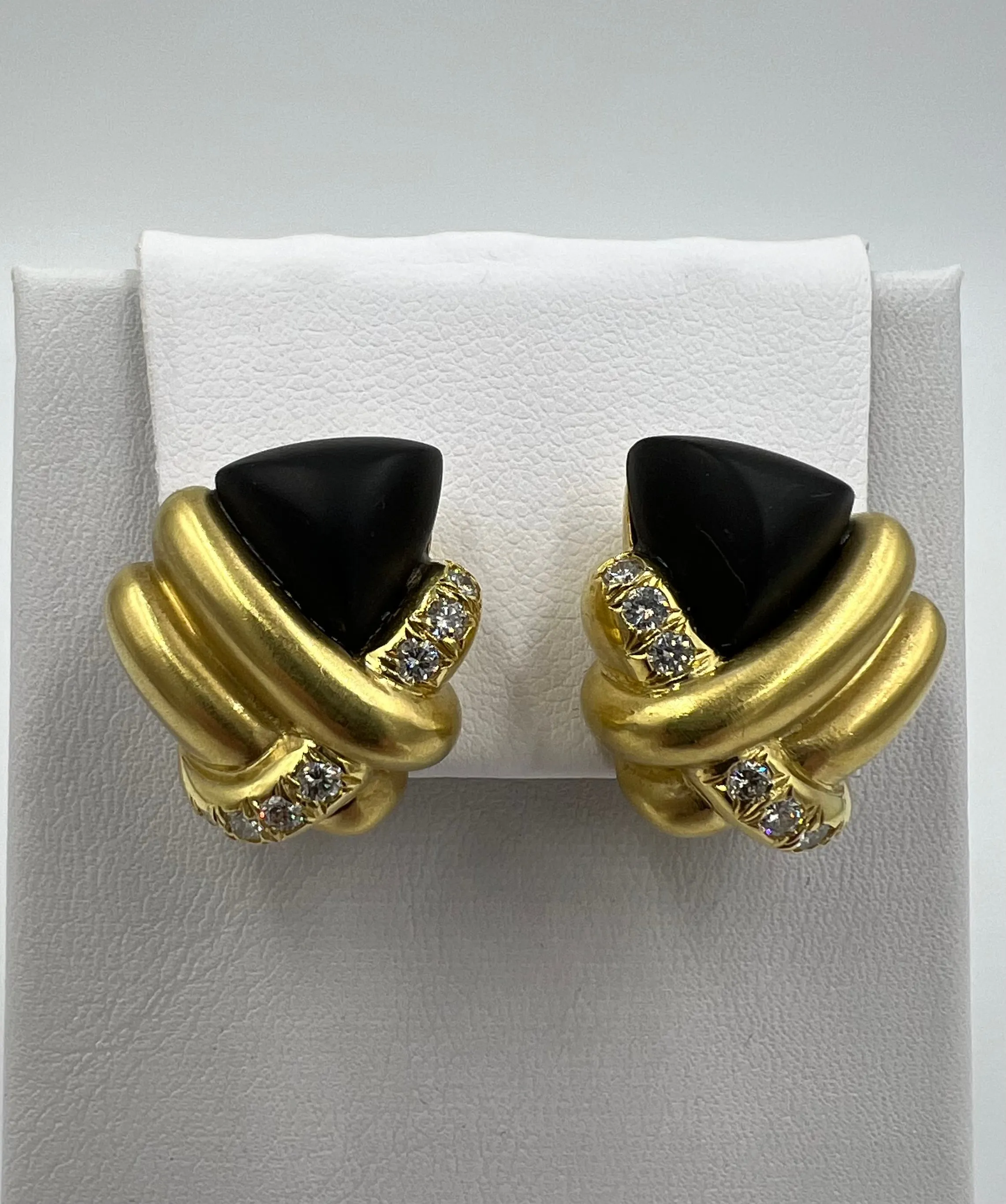 1970s Marlene Stowe Matte Onyx Diamond 18k Yellow Gold Clip On Earrings
