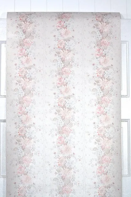 1980s Floral Vintage Wallpaper