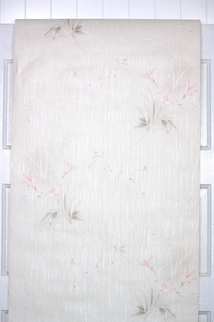 1980s Floral Vintage Wallpaper
