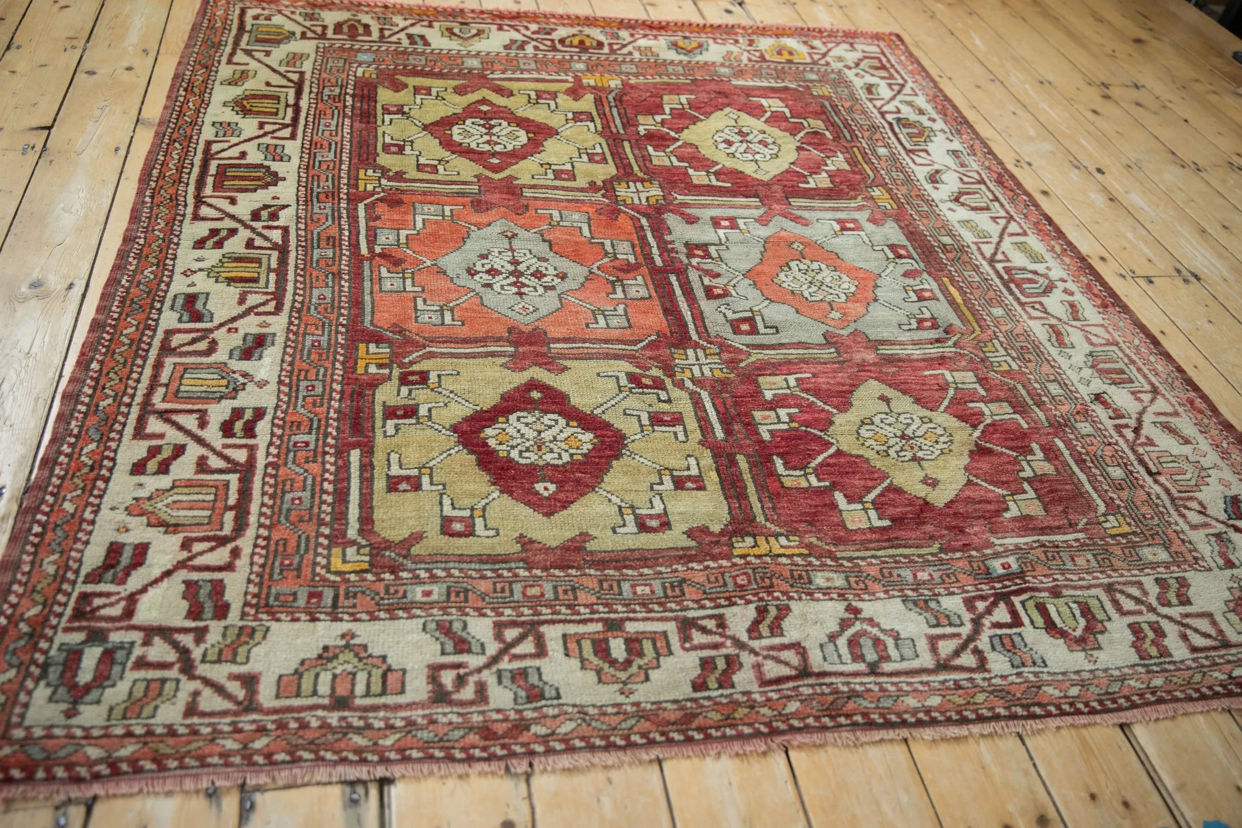 5.5x6.5 Vintage Oushak Carpet