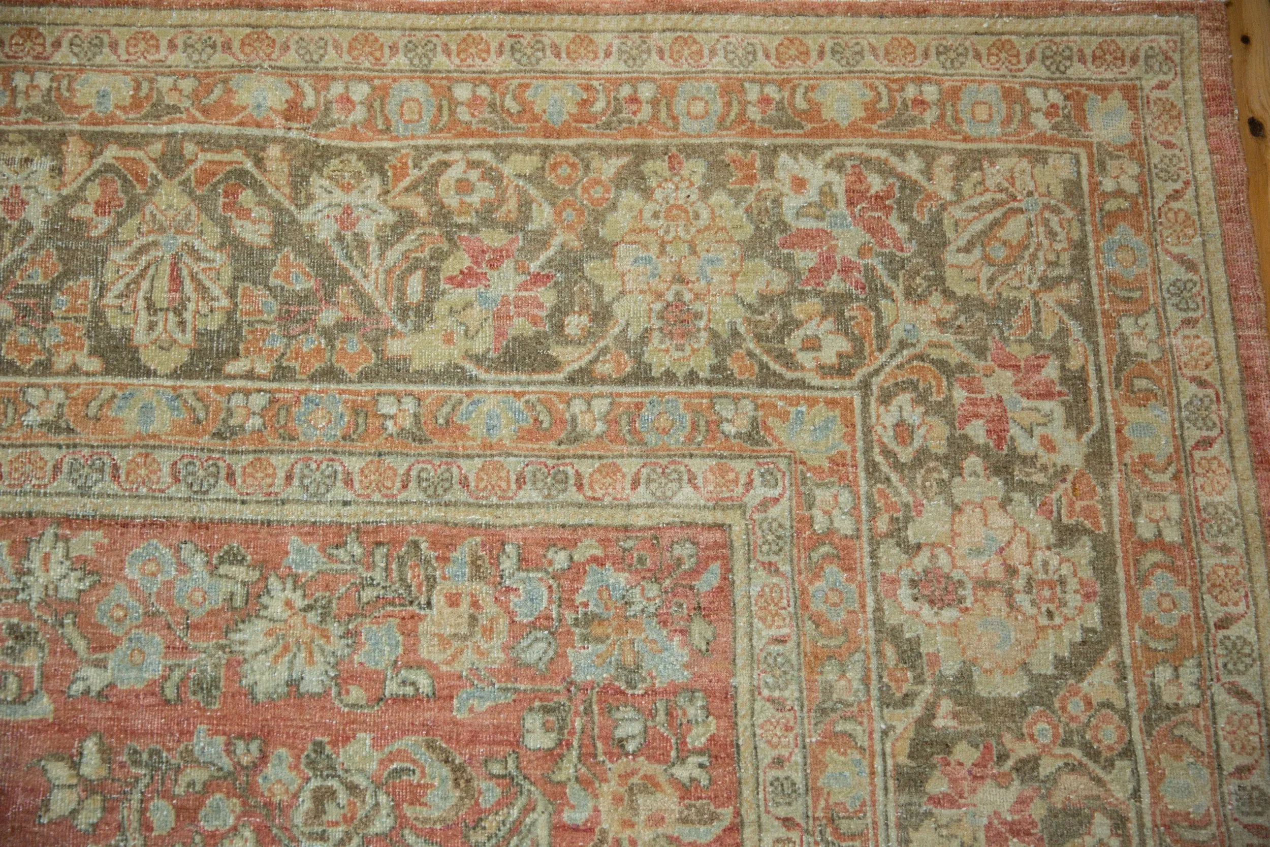 8x10 Vintage Distressed Sarouk Carpet
