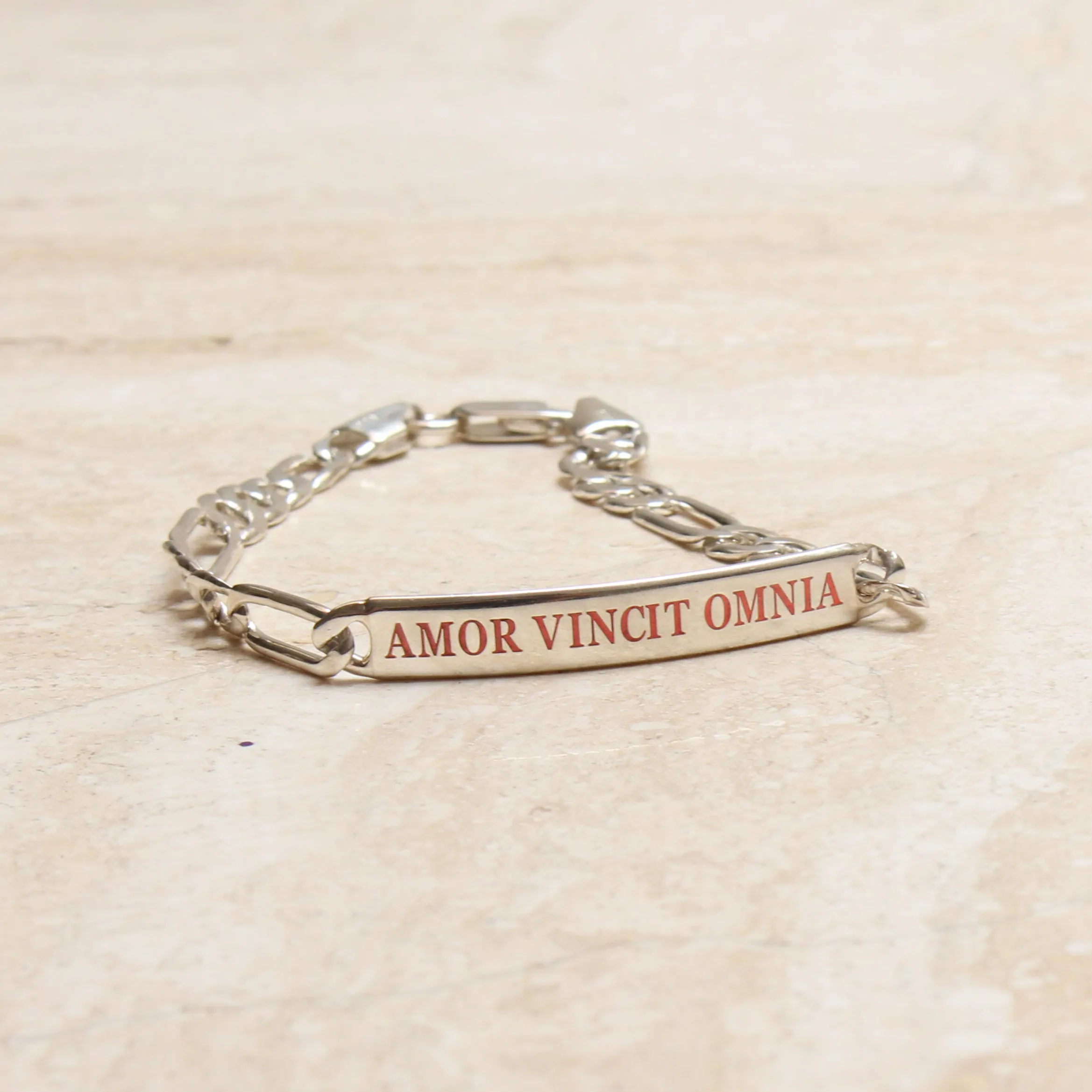 AMOR ID BRACELET
