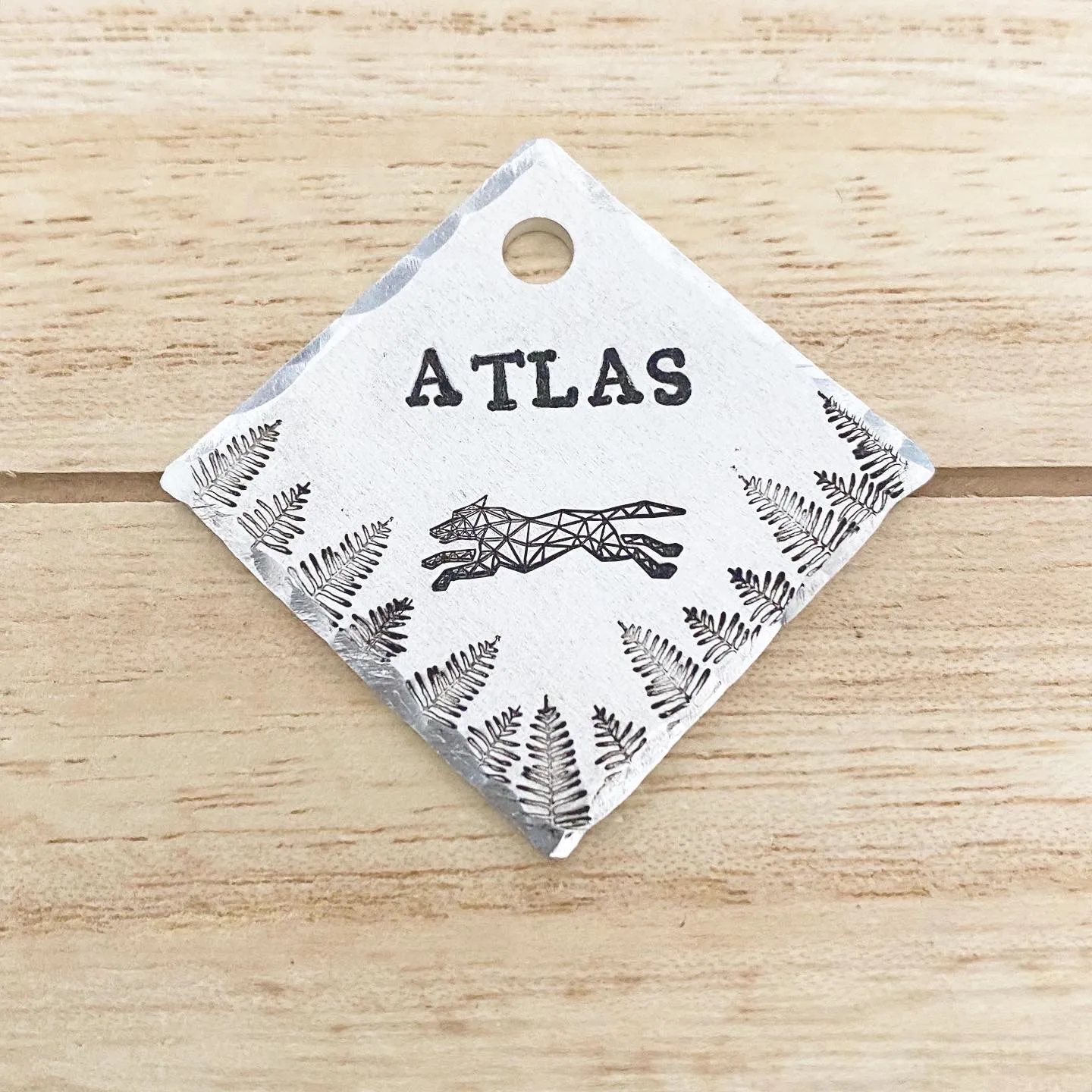 Atlas - Simple Style