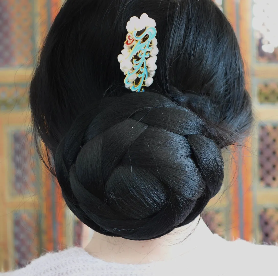 Auspicious Baroque Pearl Enamel Wood Hair Stick