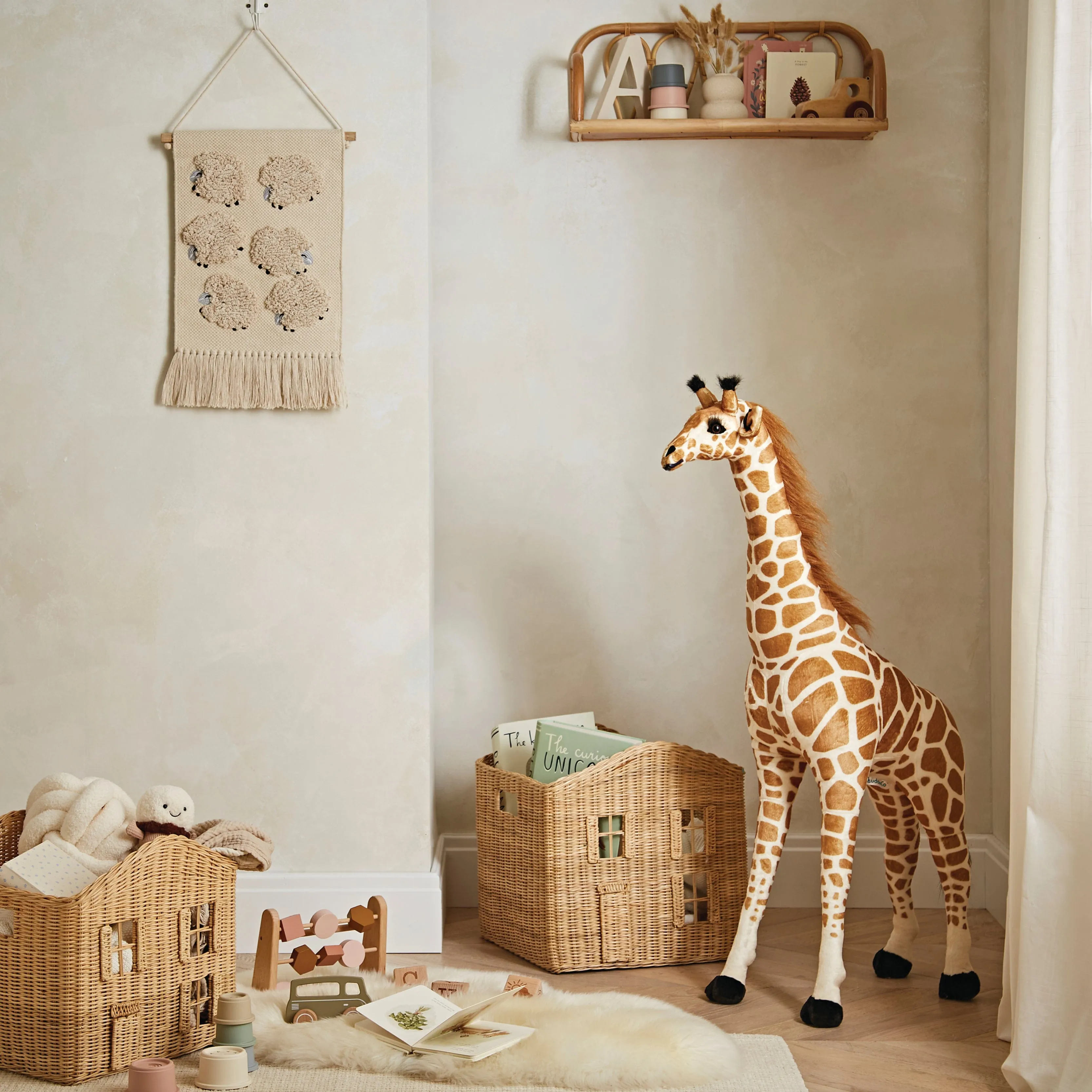 Cuddleco Standing Giraffe (100cm)