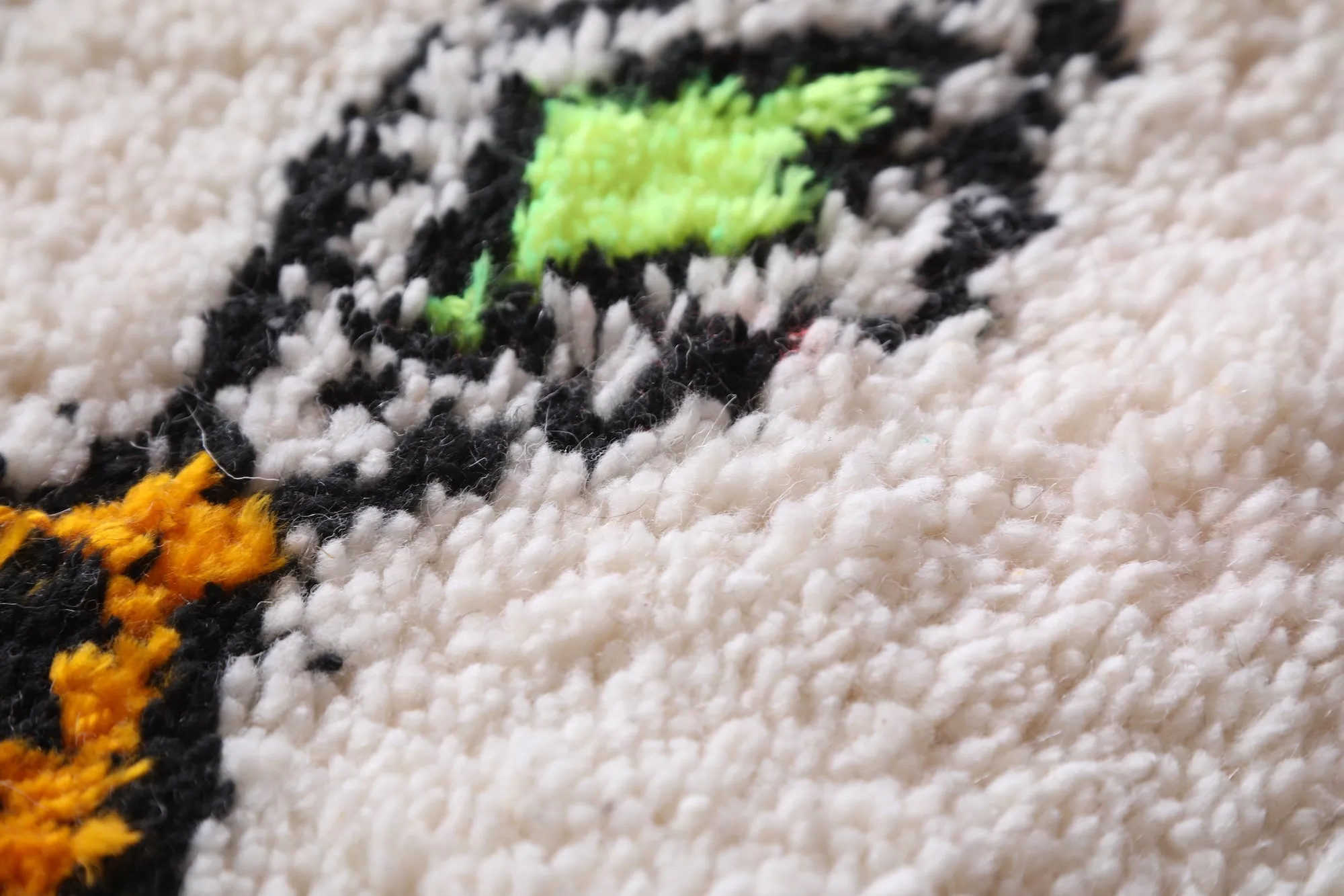 Custom Moroccan Azilal rug - Colorful berber carpet - Wool rug