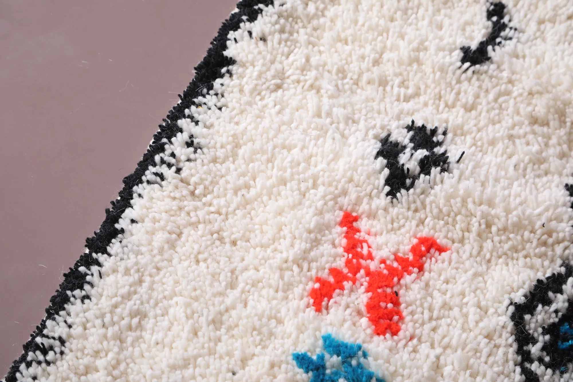 Custom Moroccan Azilal rug - Colorful berber carpet - Wool rug
