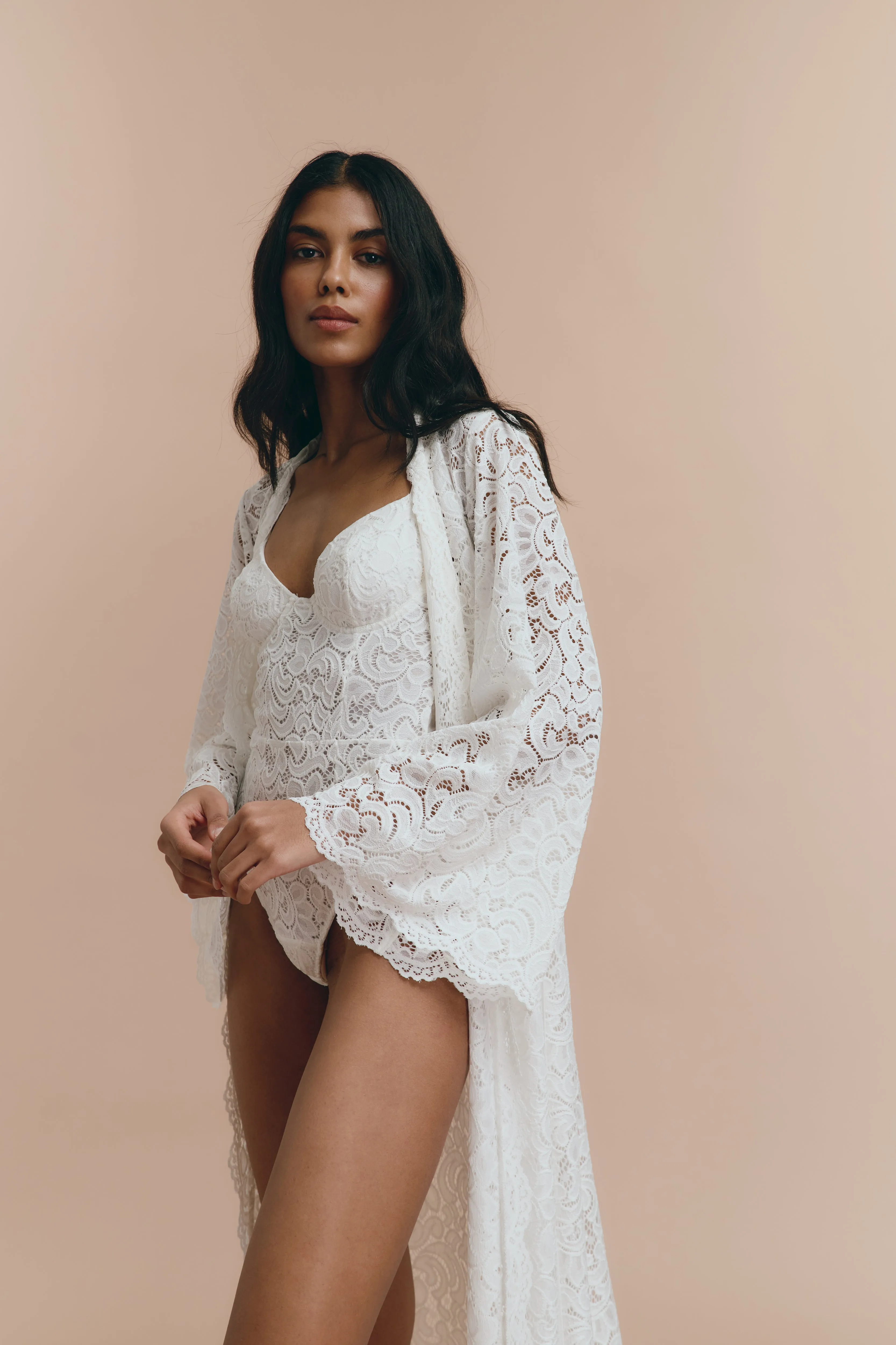 Daniella - Long lace robe