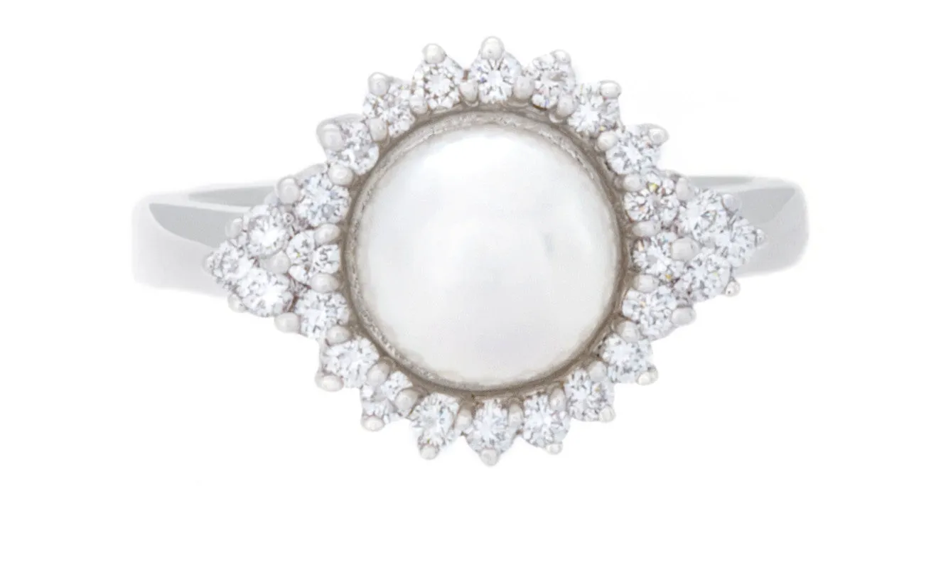Diamond & Pearl Ring