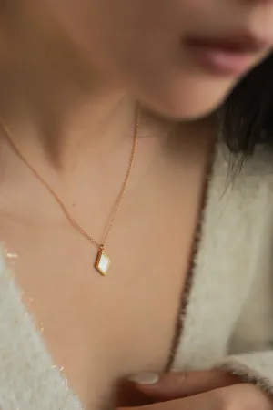 Diamond Shaped Mother of Pearl Necklace