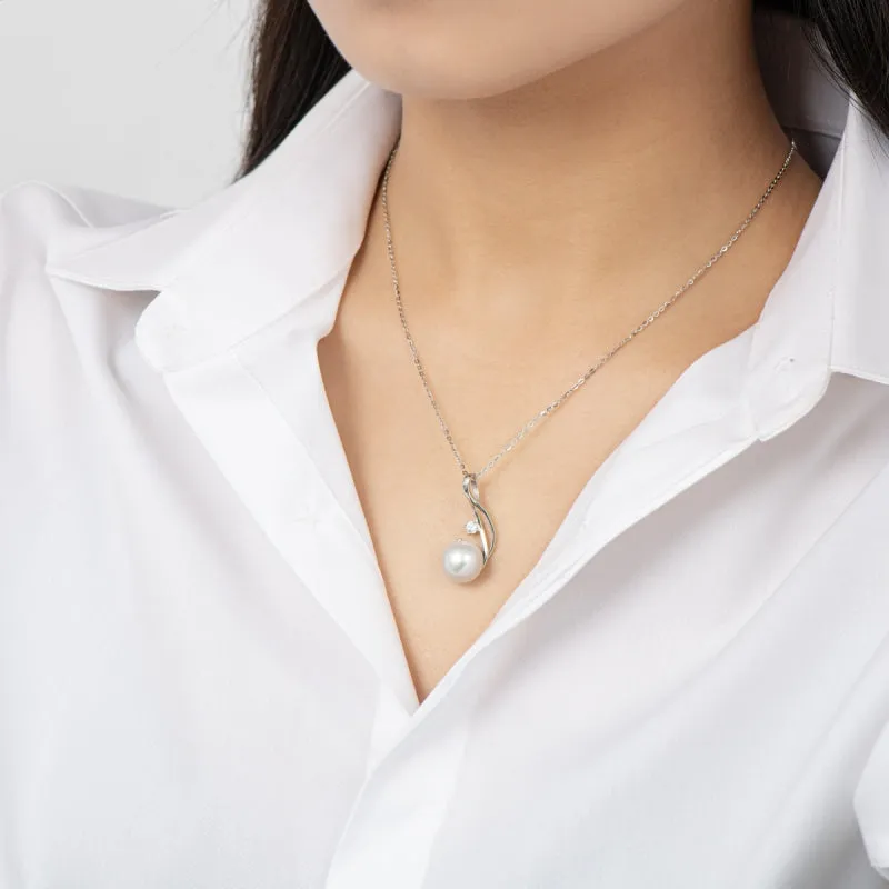 Elegant Sterling Silver Freshwater White 10mm Pearl Necklace