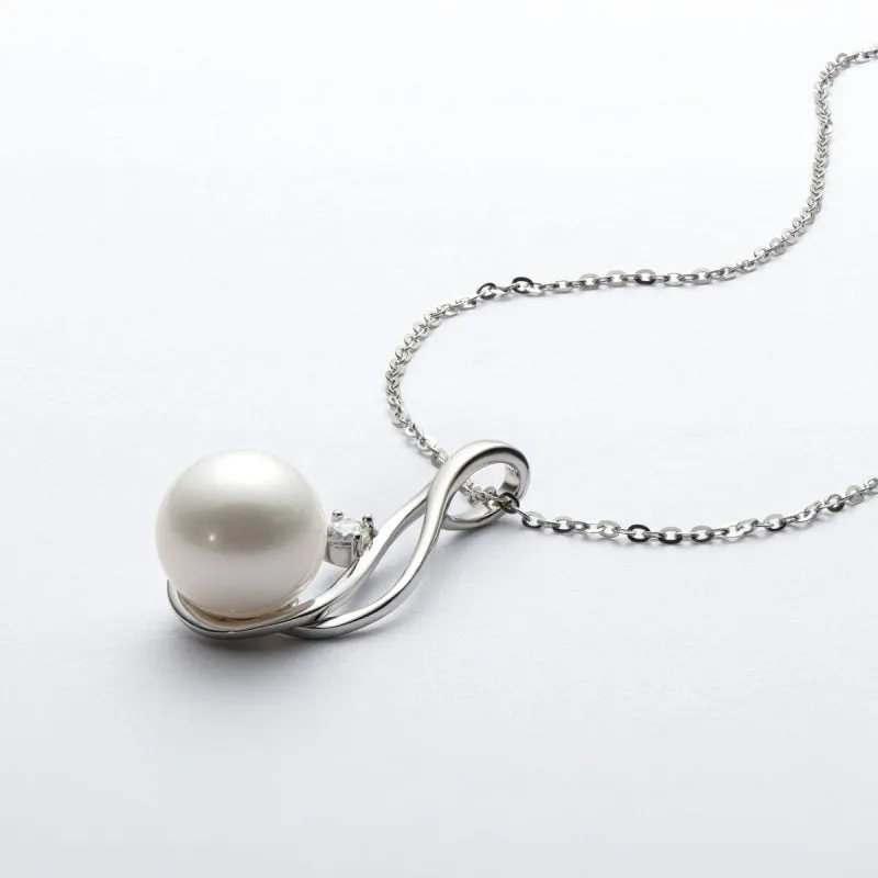Elegant Sterling Silver Freshwater White 10mm Pearl Necklace