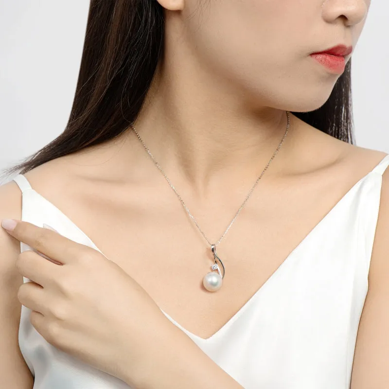Elegant Sterling Silver Freshwater White 10mm Pearl Necklace