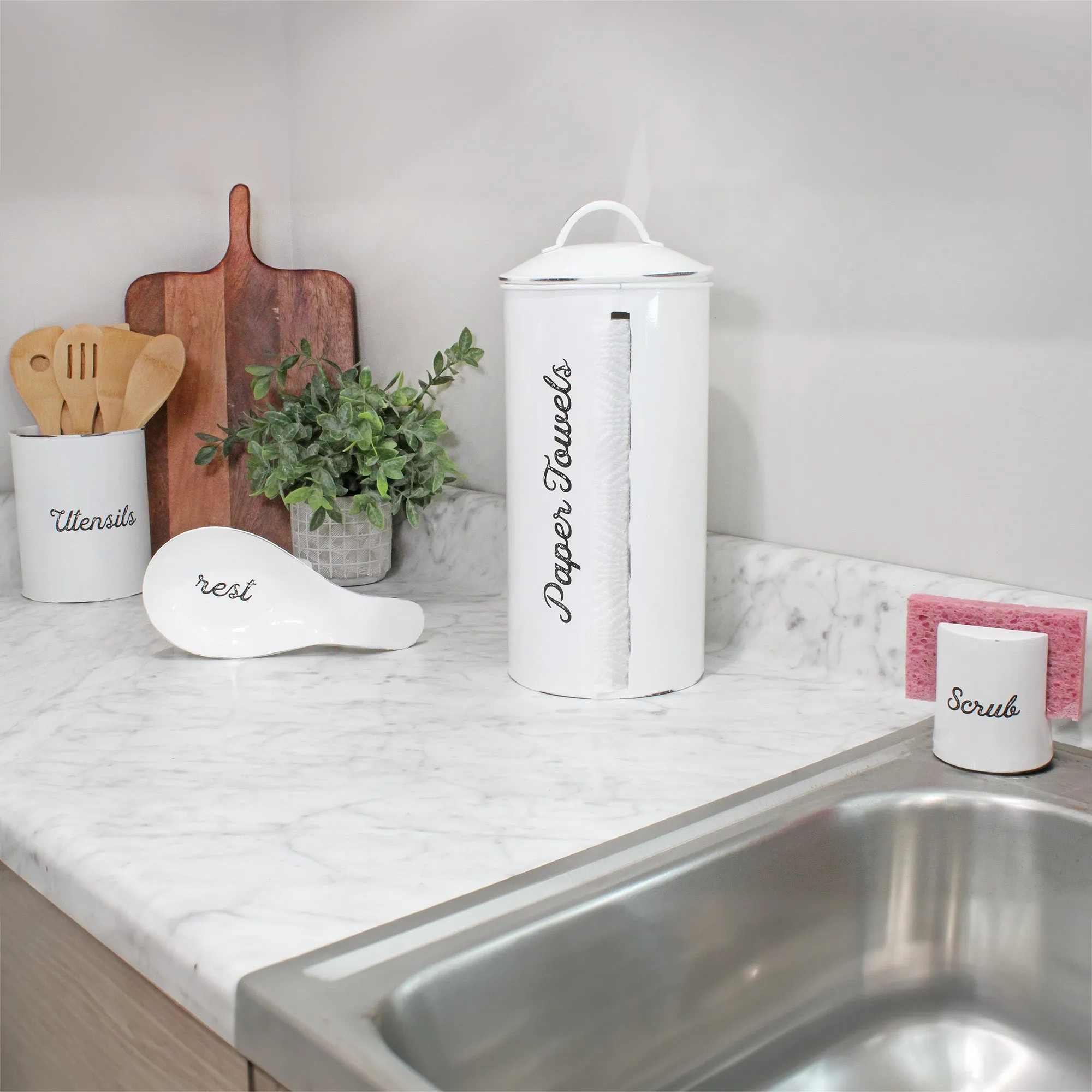 Farmhouse Paper Towel Holder (White)