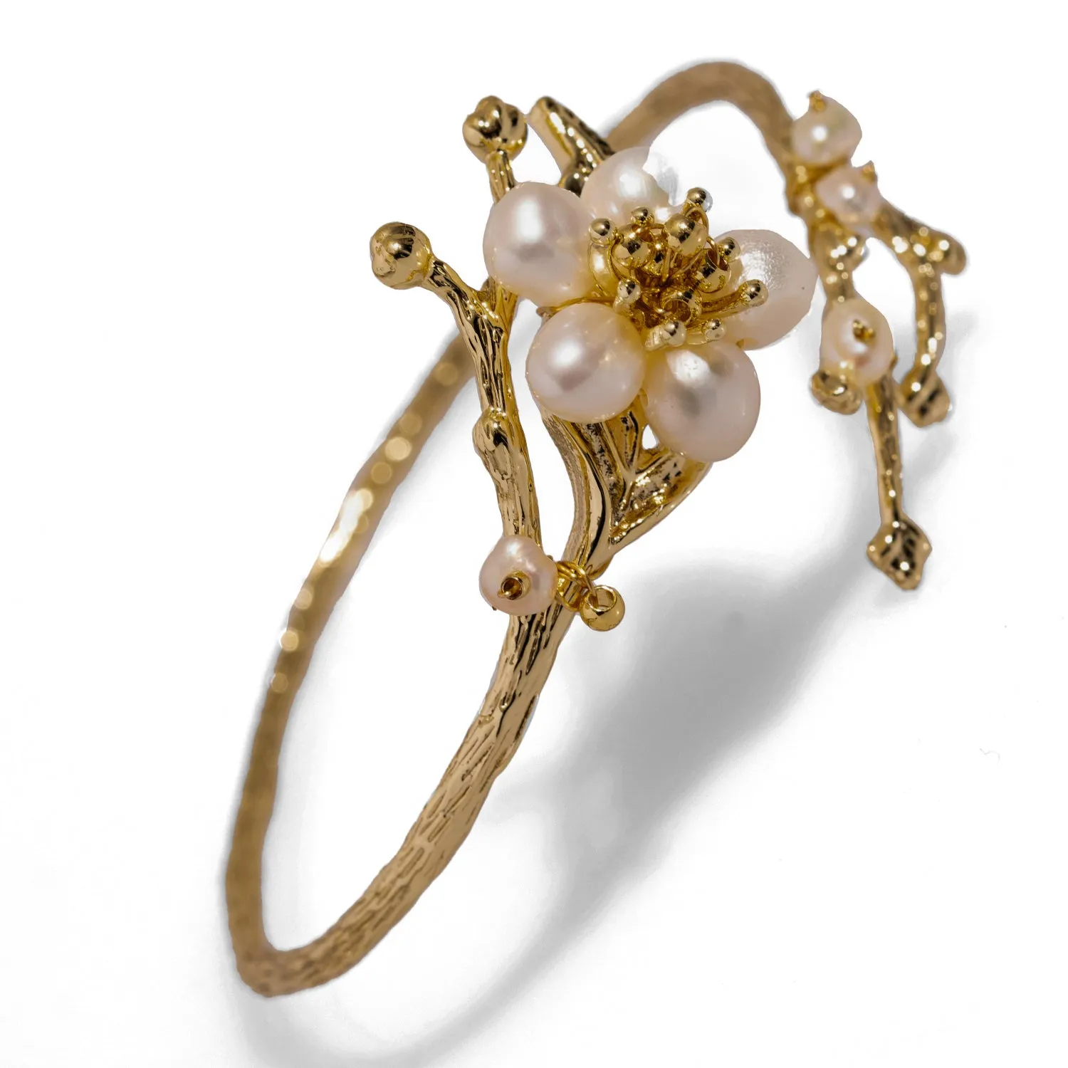 Floral Pearl & Gold Elegant Bridal Bracelet