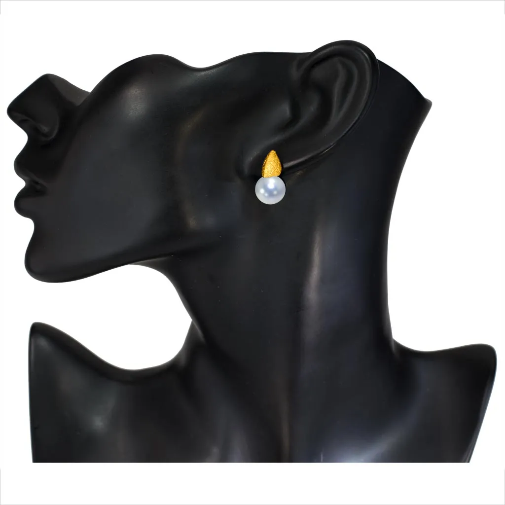 Gold Earrings with White Pearls