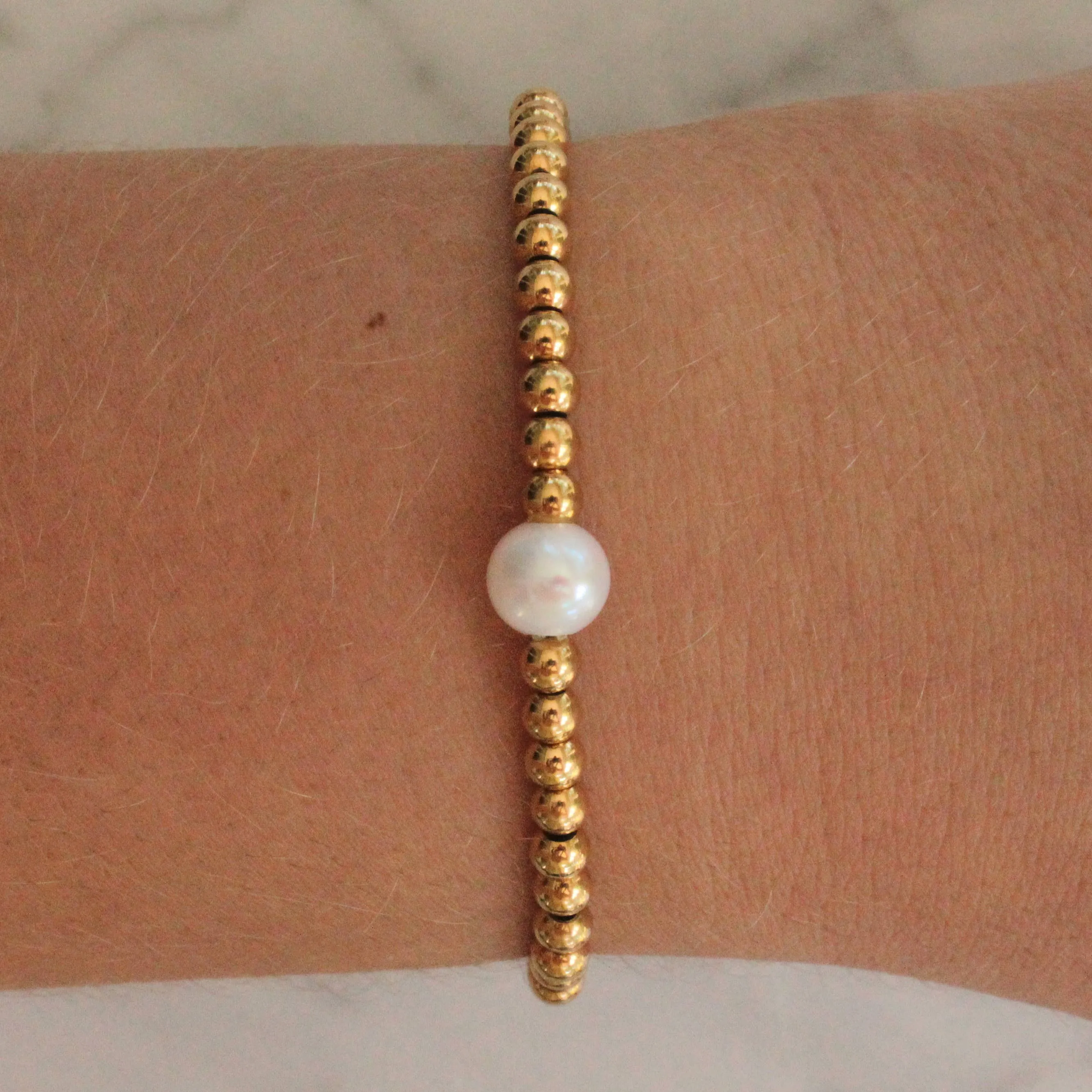GOLDEN PEARL SINGLE BRACELET