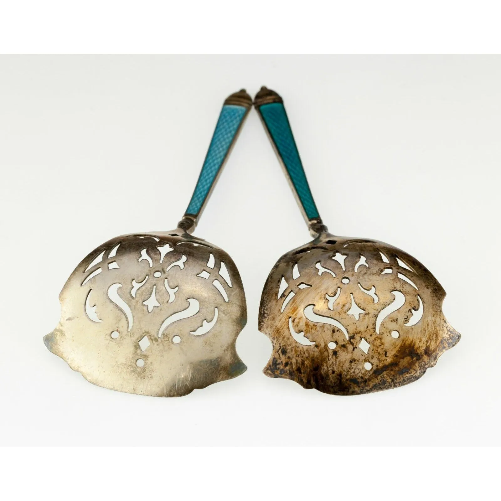 Gorgeous Watson Sterling Silver Enamel Pierced Spoon Two Piece Set!