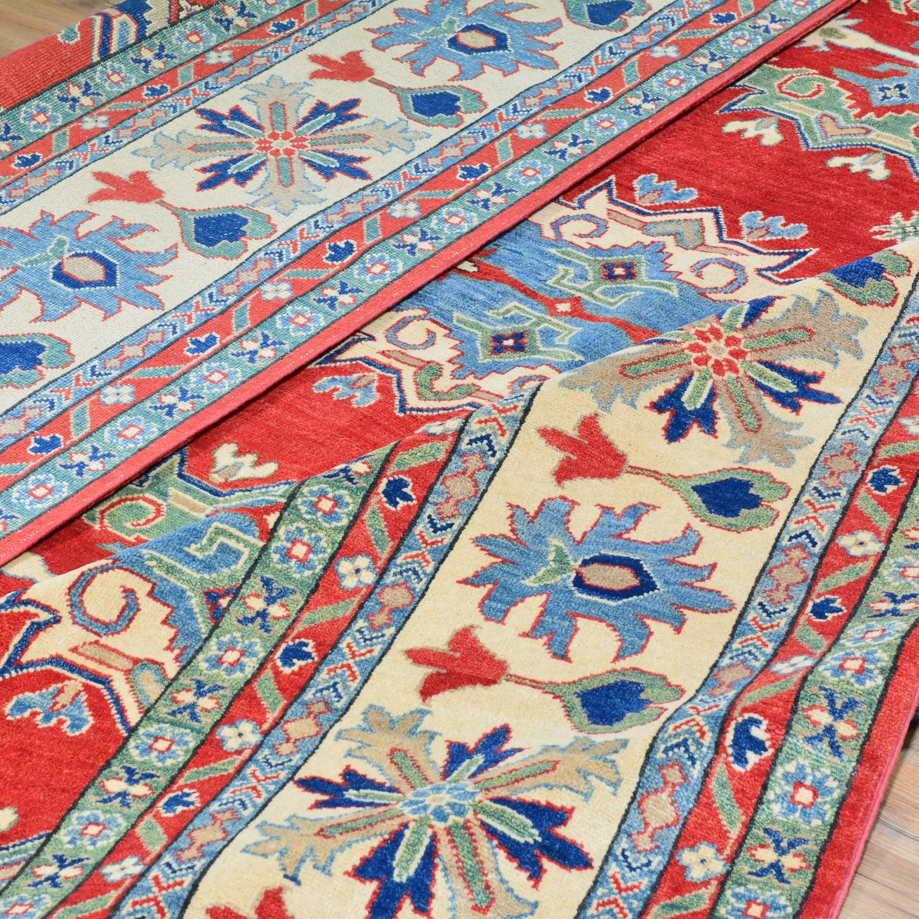 Hand-Knotted Oriental Kazak Design Wool Rug (Size 9.10 X 14.3) Brrsf-552