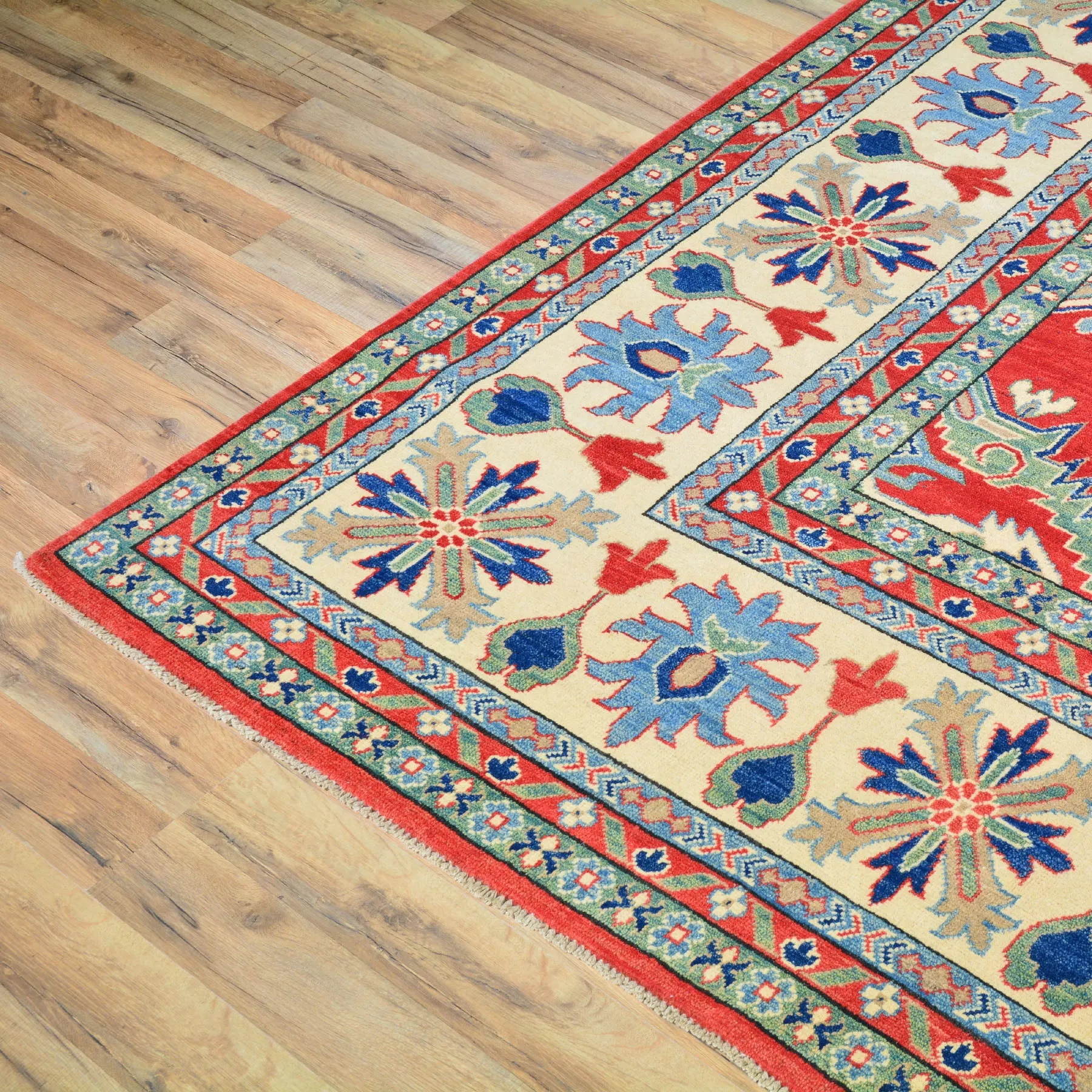 Hand-Knotted Oriental Kazak Design Wool Rug (Size 9.10 X 14.3) Brrsf-552