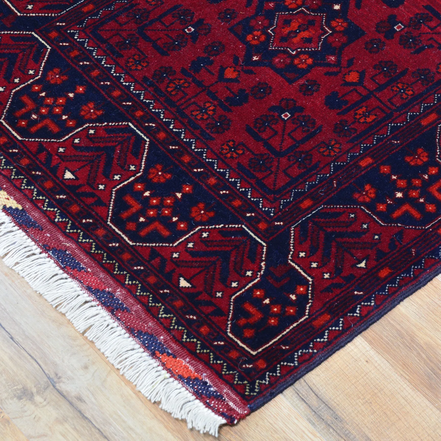 Hand-Knotted Tribal Turkoman Design Handmade Wool Rug (Size 2.0 X 4.11) Cwral-9264