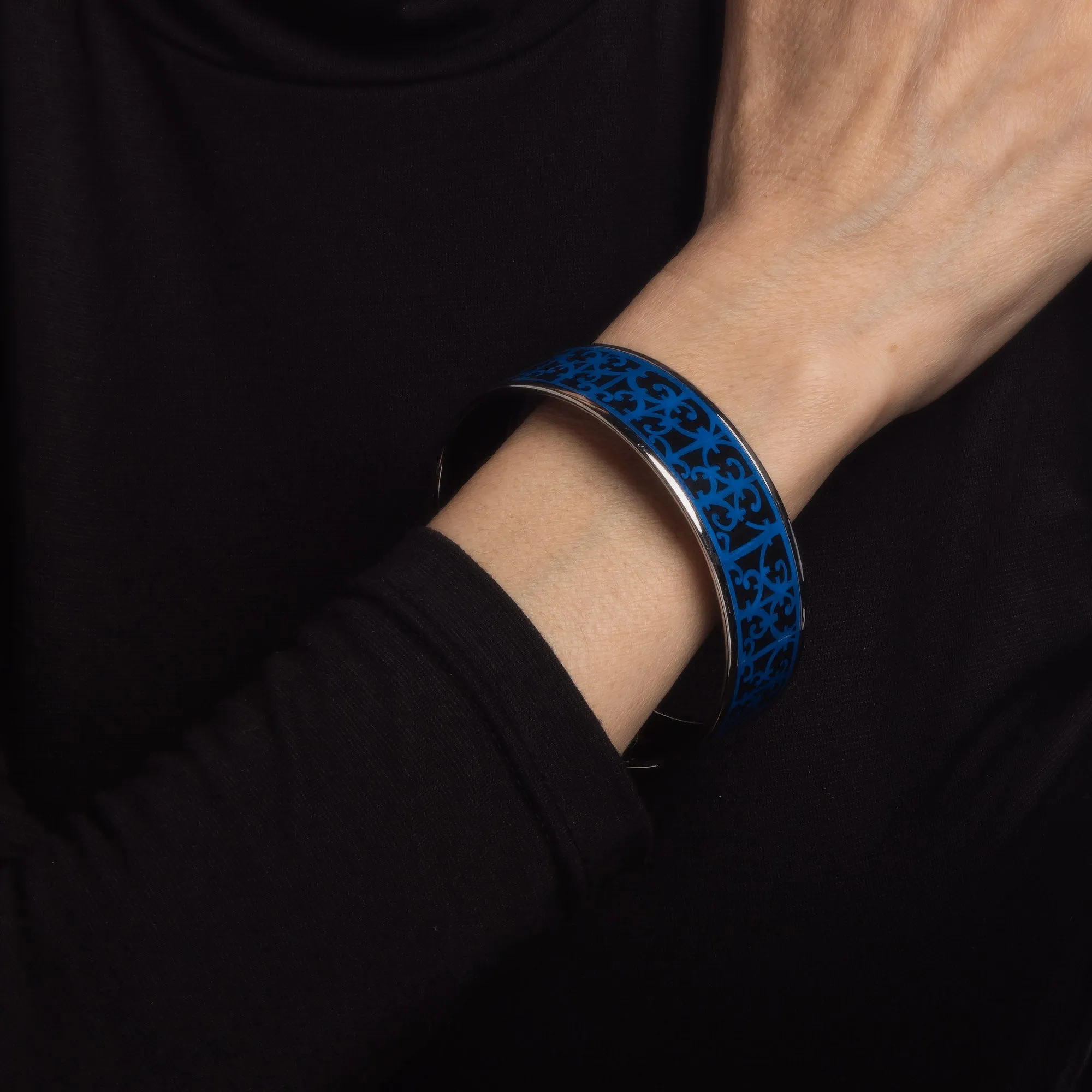Hermes Enamel Bangle Bracelet Wide 65 GM Blue Black Pattern Palladium c2012