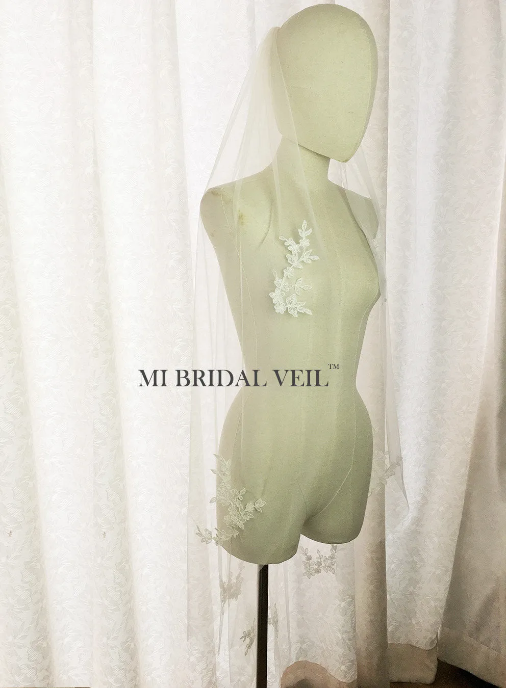 Lace Wedding Veil, Waltz Rose Lace Appliqués Veil , Mi Bridal