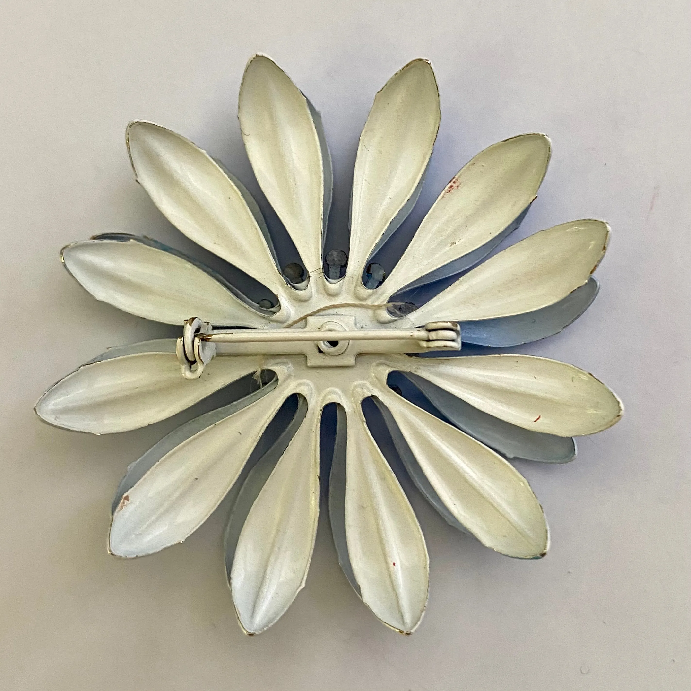 Late 60s/ Early 70s Enamel Flower Brooch
