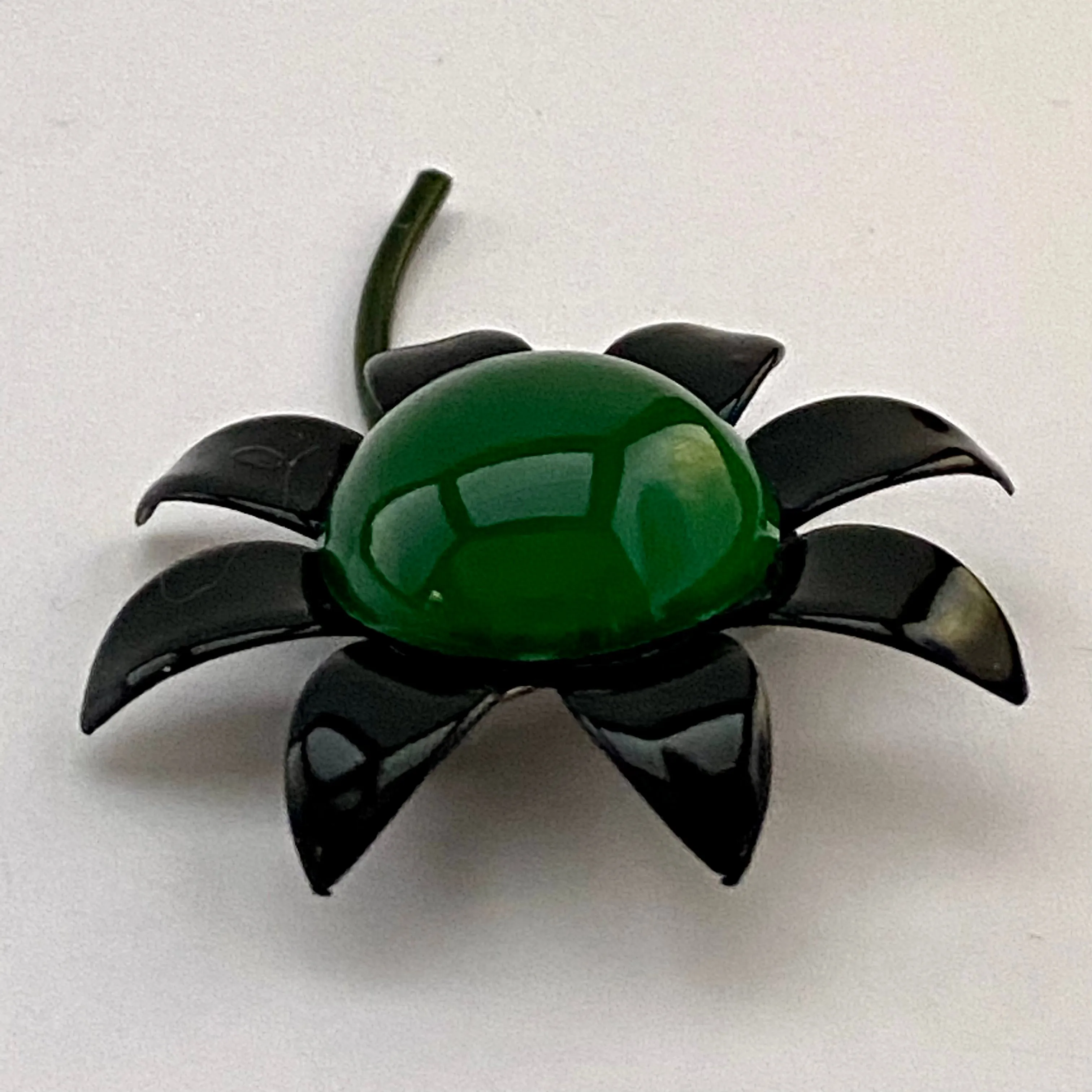 Late 60s/ Early 70s Enamel Flower Brooch