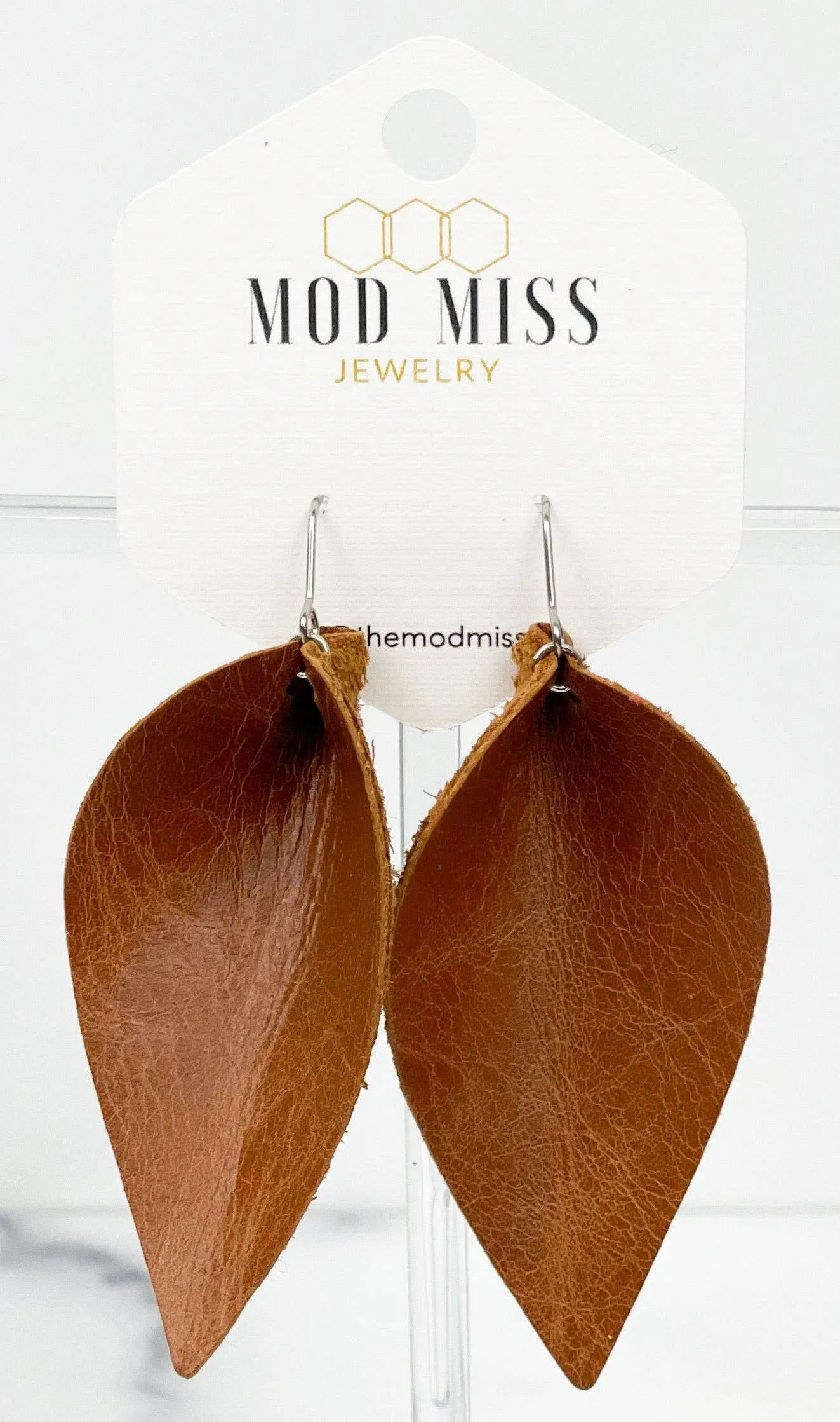Leather Petal Earring ''Worn Brown''