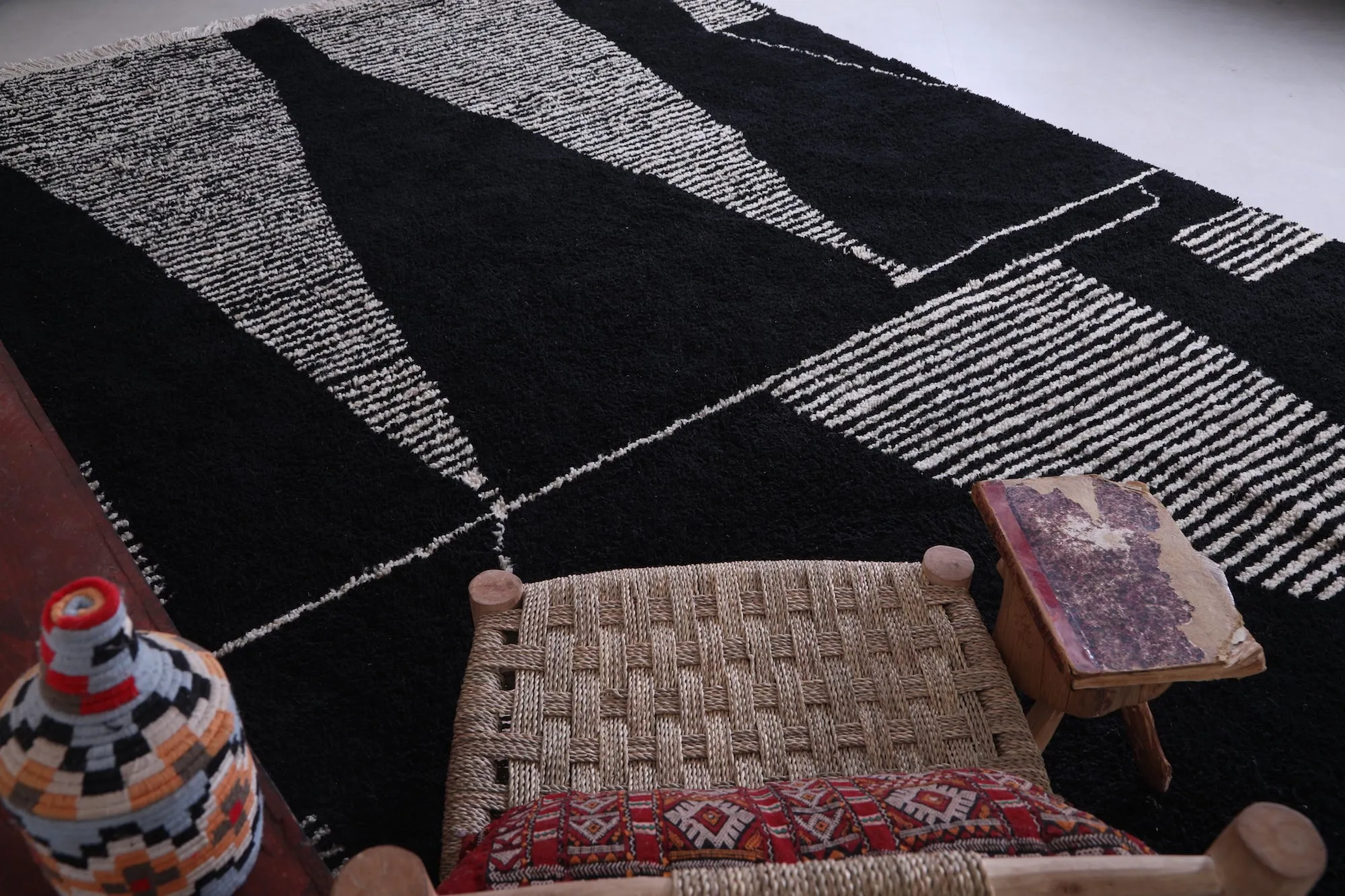 Moroccan area rug - Custom Berber rug - Azilal rug