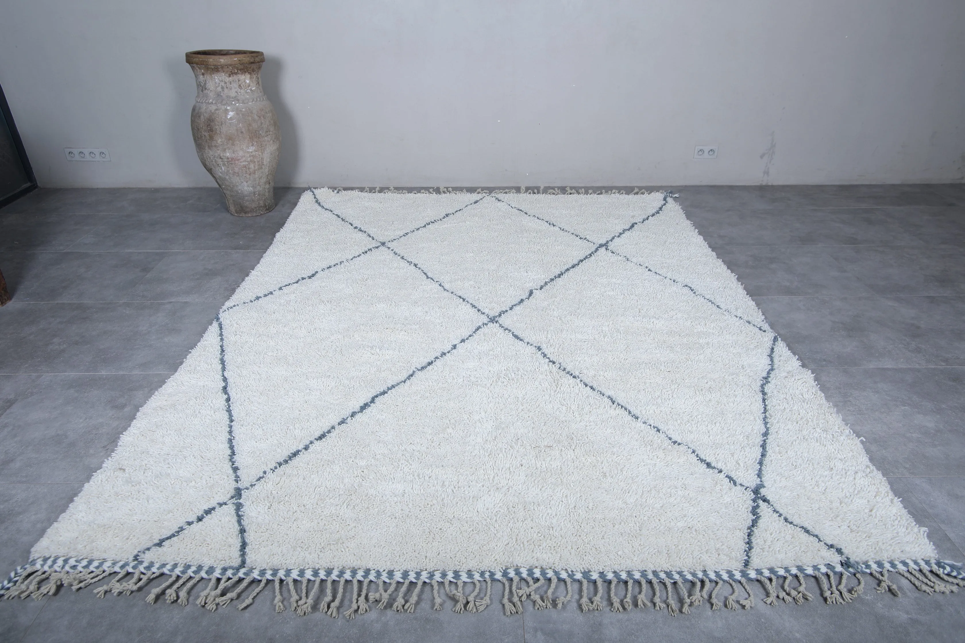 Moroccan area rug - Custom Berber rug - Azilal rug
