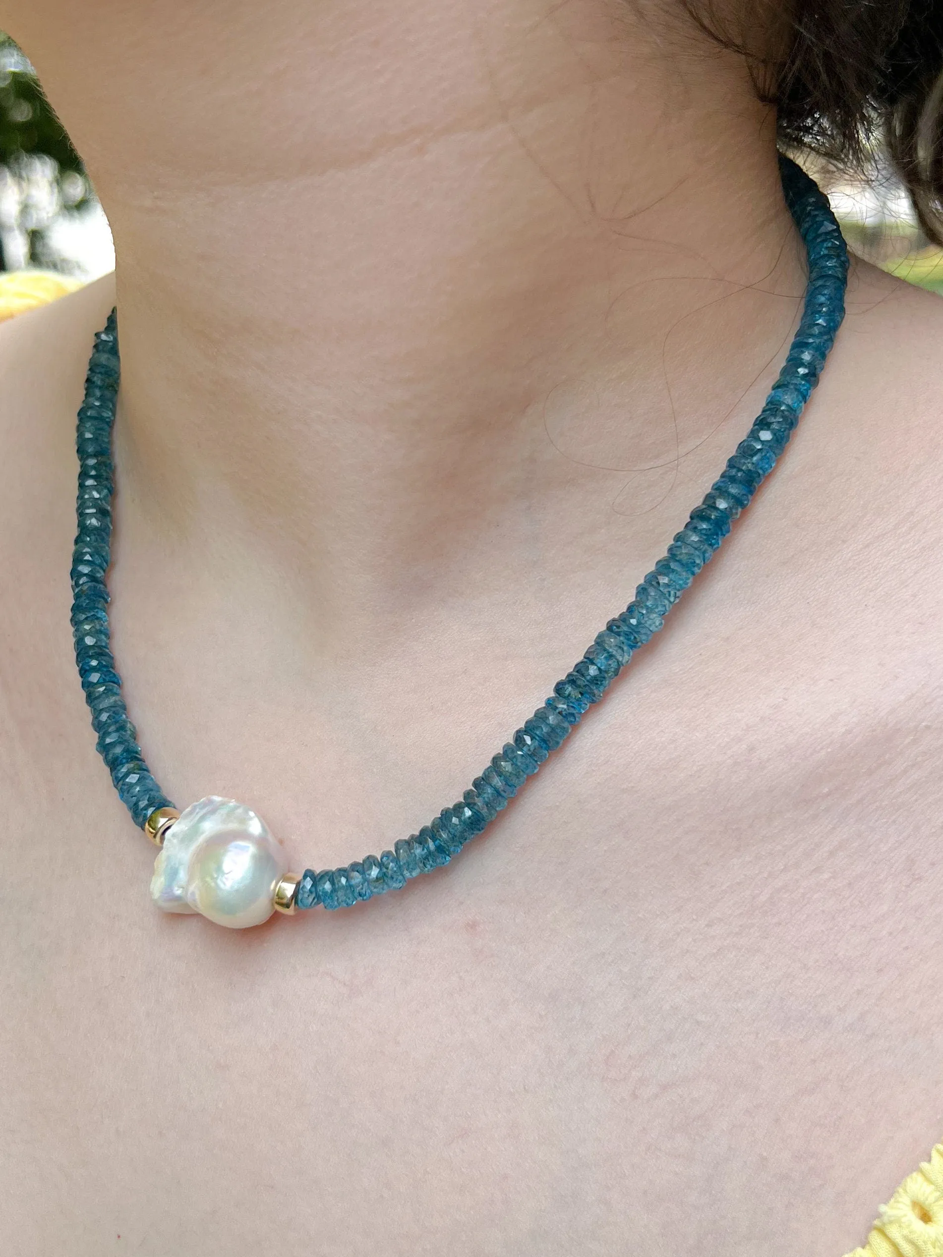 Neon Apatite Heishi Necklace with Baroque Pearl Accent