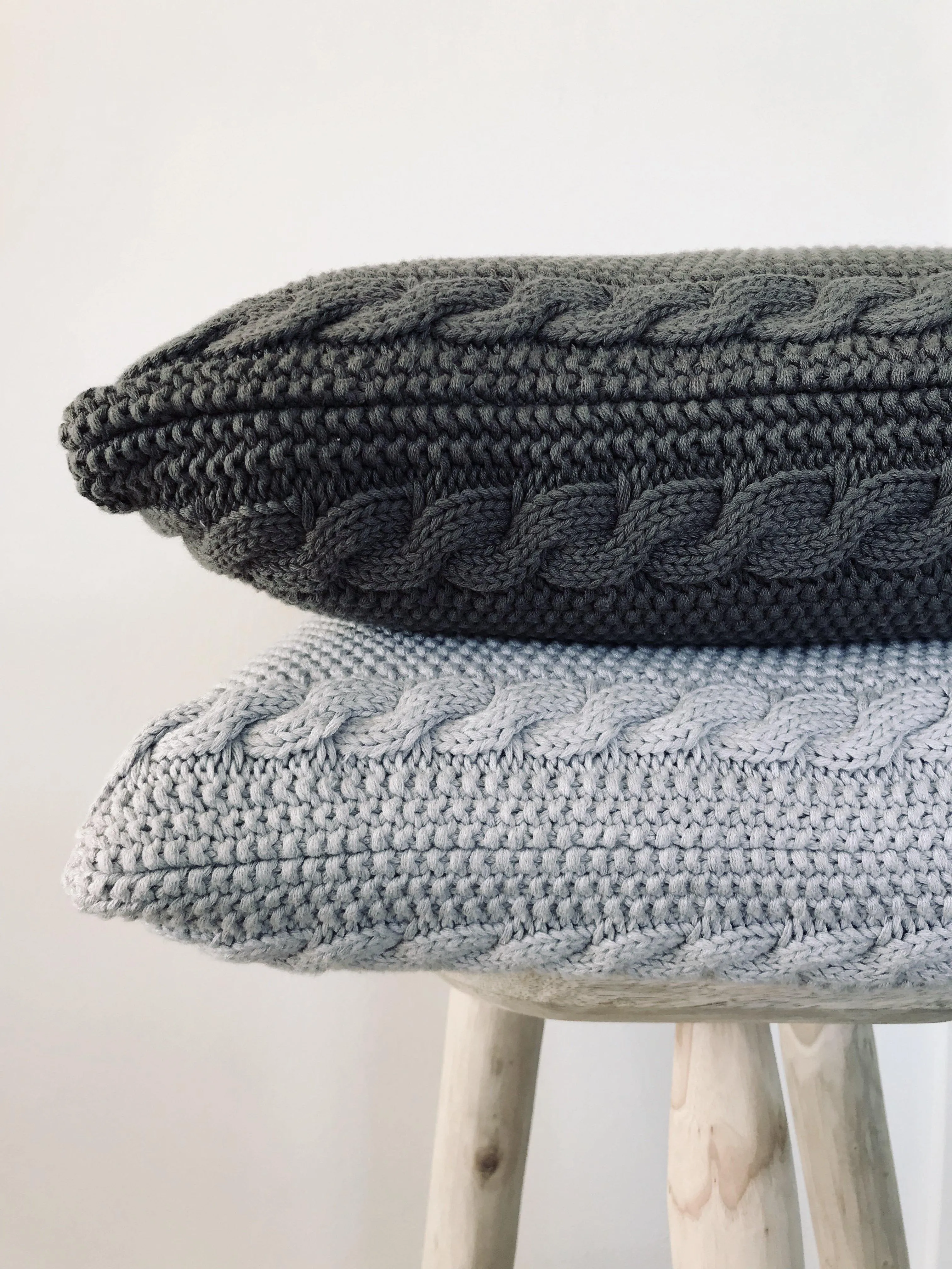 North Cable Pillow