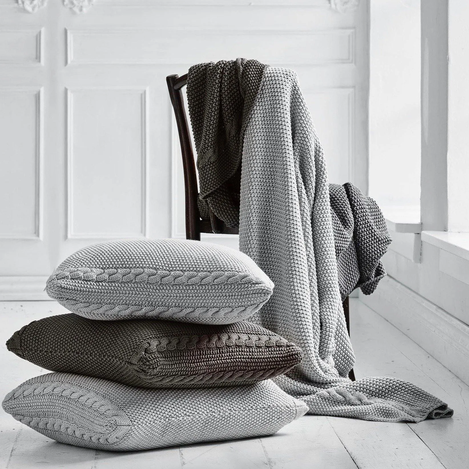 North Cable Pillow