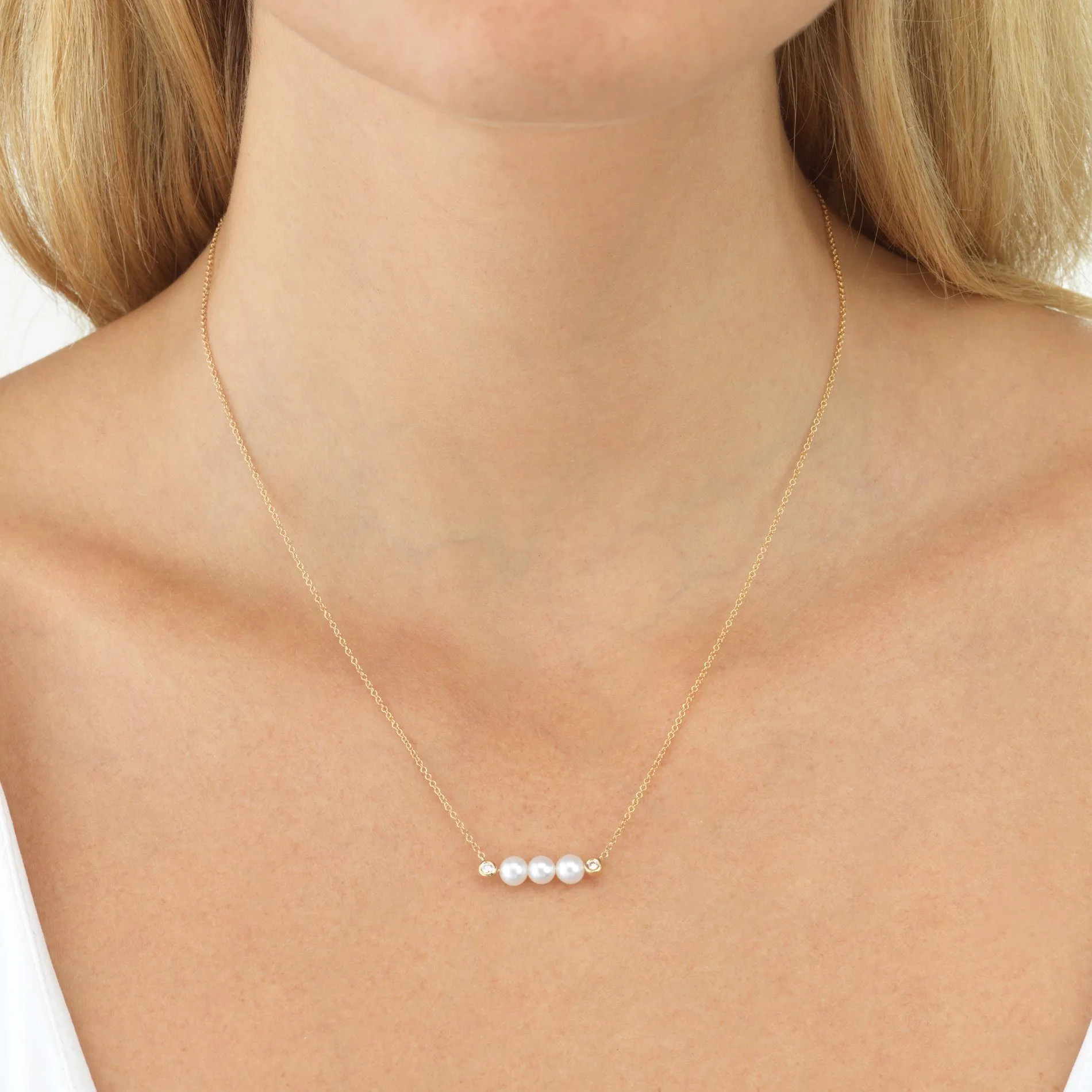 Pearl Bezel Necklace 14K