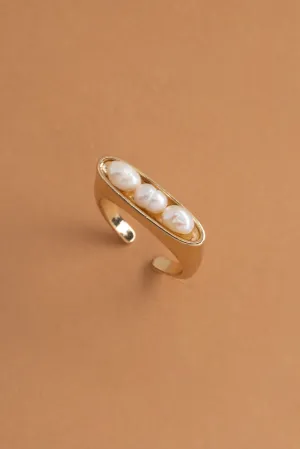 Pearl in a Pod Ring