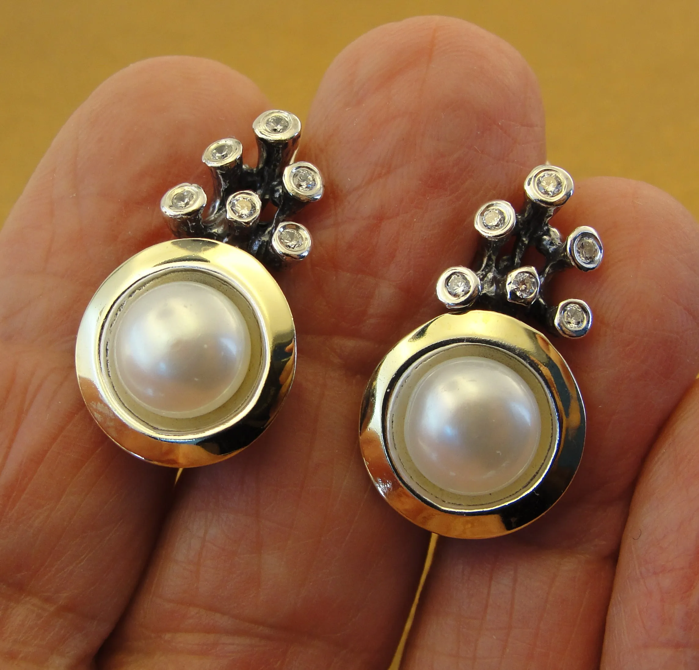 Pearl Zircon Earrings 9k Yellow Gold 925 Silver Handmade Hadar Designers(ms 1307