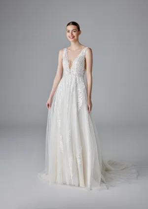 Pronovias: Lucie