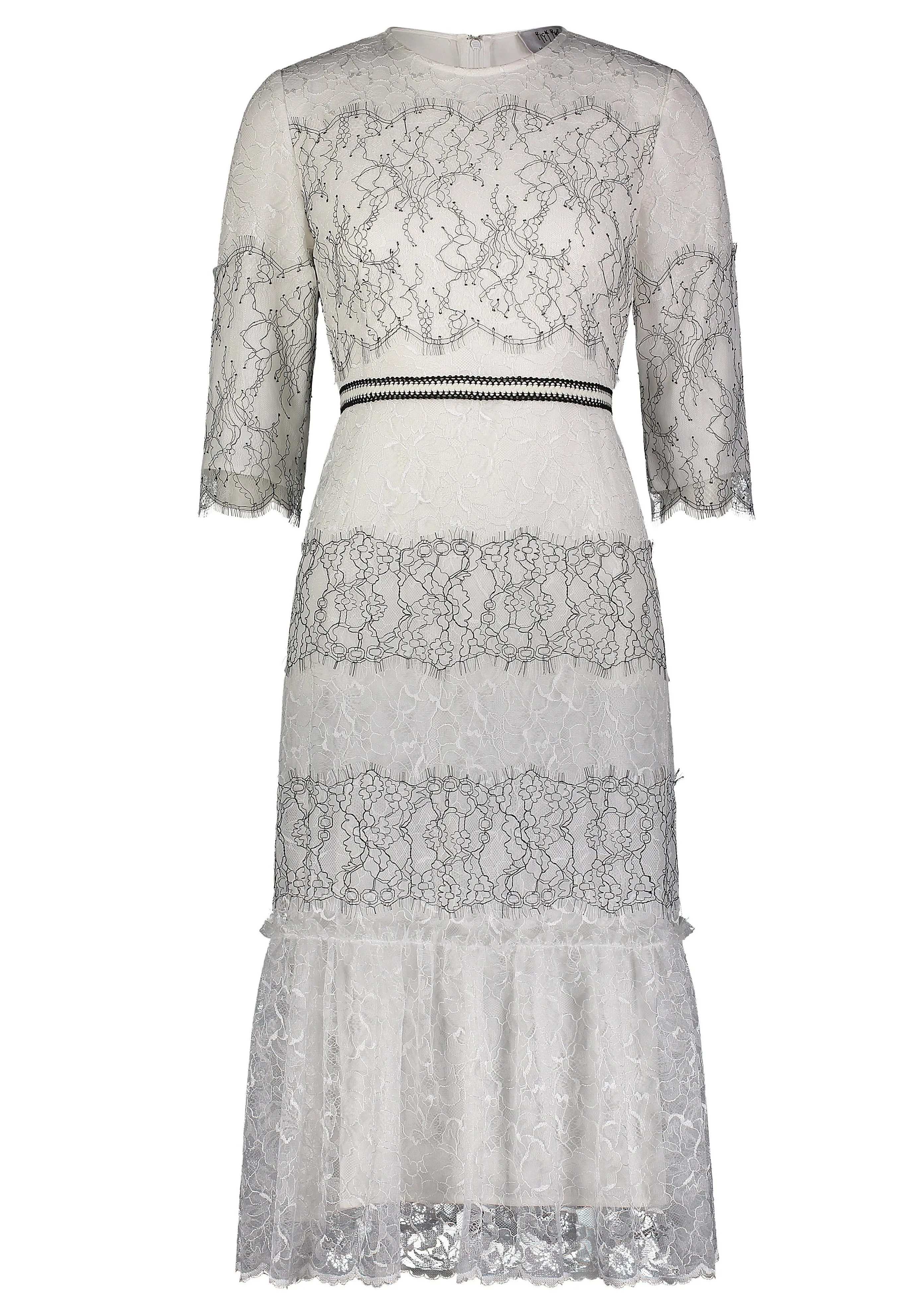 RR • Estate Chantilly Lace Dress
