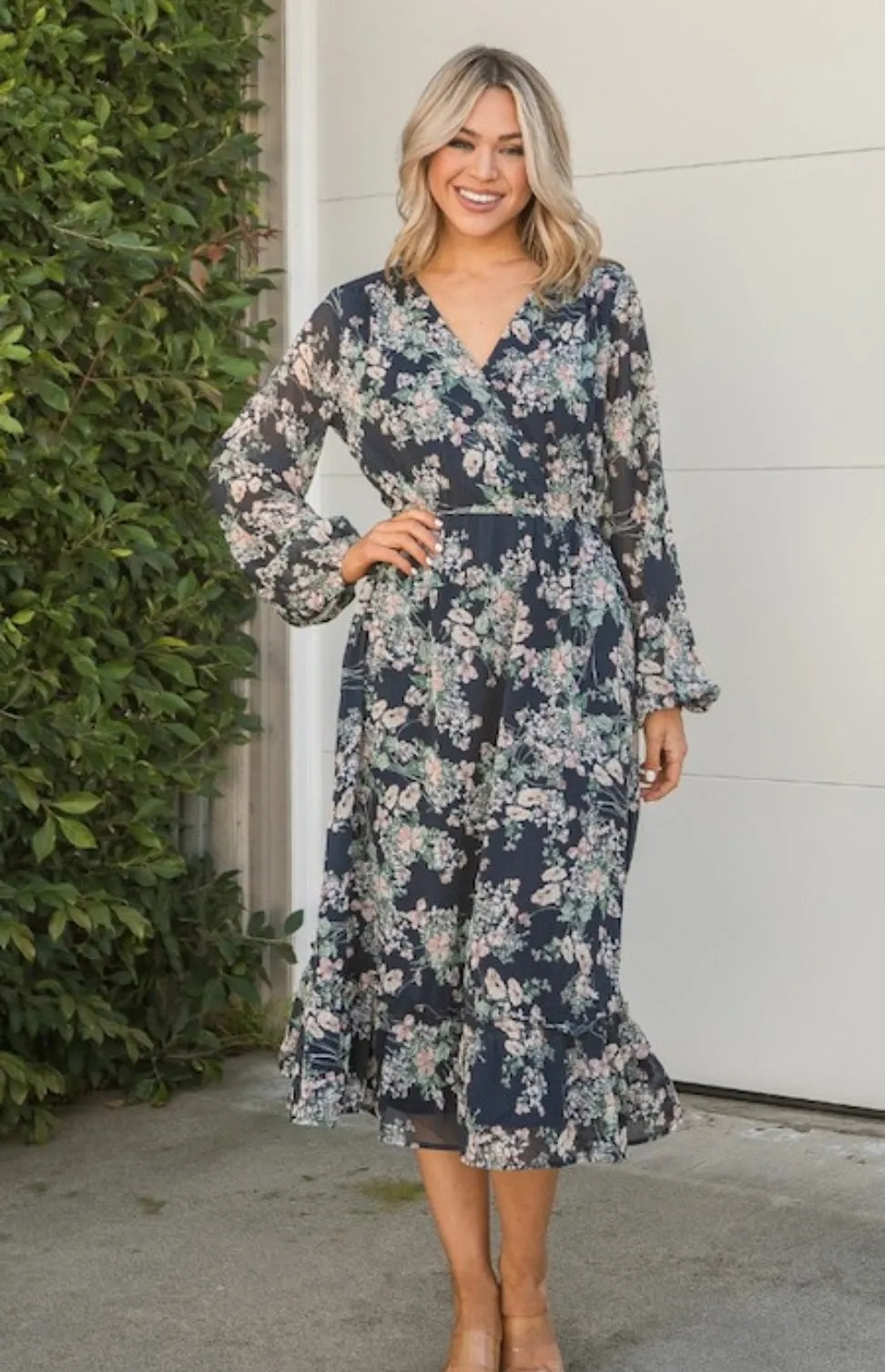 Sidney Navy Floral  * on sale