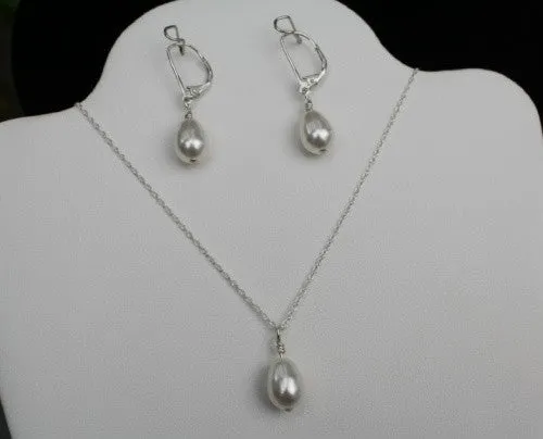 Simple Pearl Drop Necklace and Earring Set