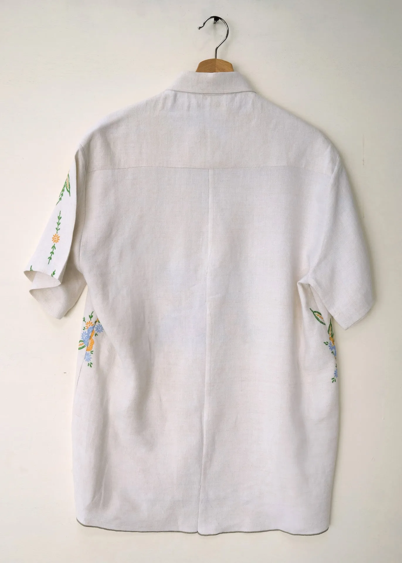 The Floral Embroidered Shirt - S