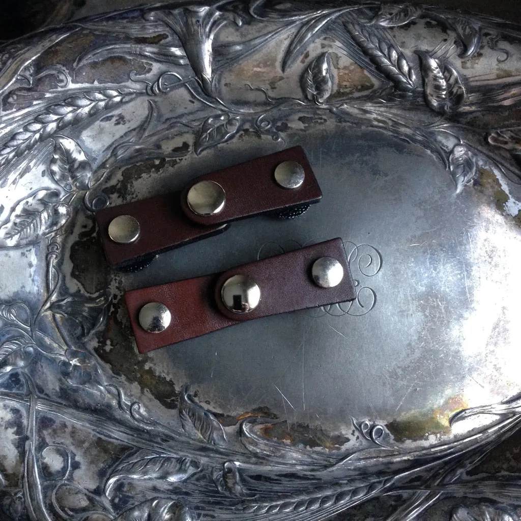 The Latch Leather Closure