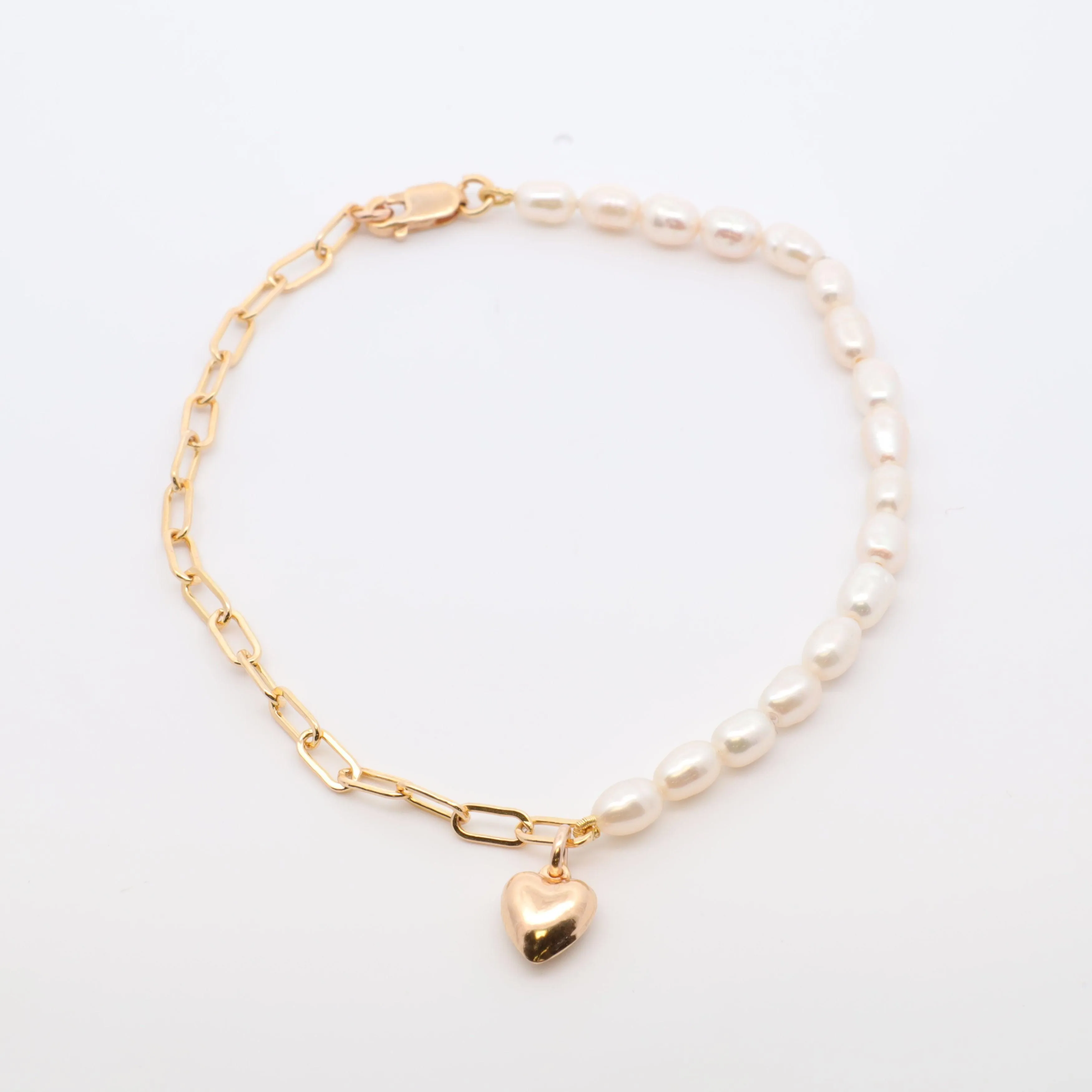 Unity Pearl Bracelet with Puffy Heart